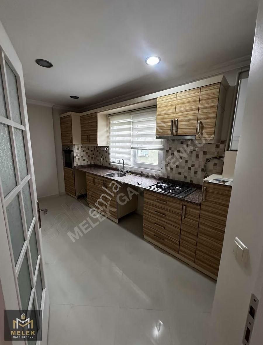 Melek'emlaktan Menderes De Kiralık Yeni Daire Kat 4 Asansörlü - Görsel 5