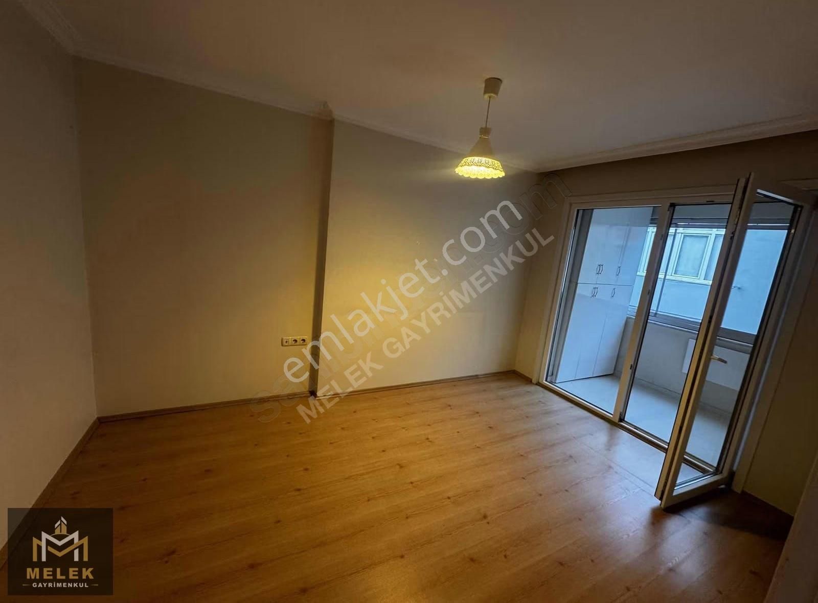 Melek'emlaktan Menderes De Kiralık Yeni Daire Kat 4 Asansörlü - Görsel 2