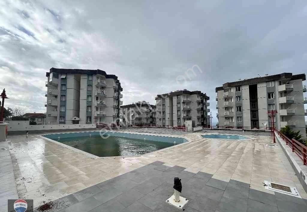 Kuşadası Bayraklıdede Mahallesi'nde 3+1 Satılık Daire Deniz Manzaralı - Görsel 13