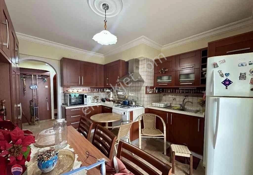 Kuşadası Bayraklıdede Mahallesi'nde 3+1 Satılık Daire Deniz Manzaralı - Görsel 23