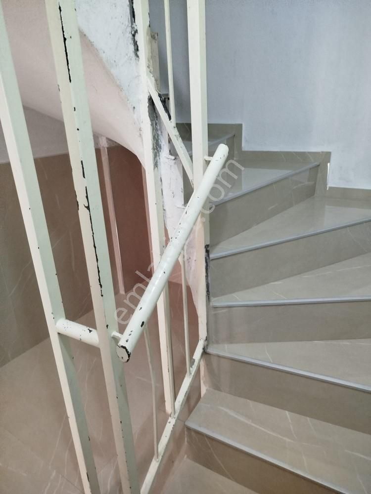 Manavkuyu Eczane Durağına Yakın Balkonlu 2+1 Kiralık Daire - Görsel 12