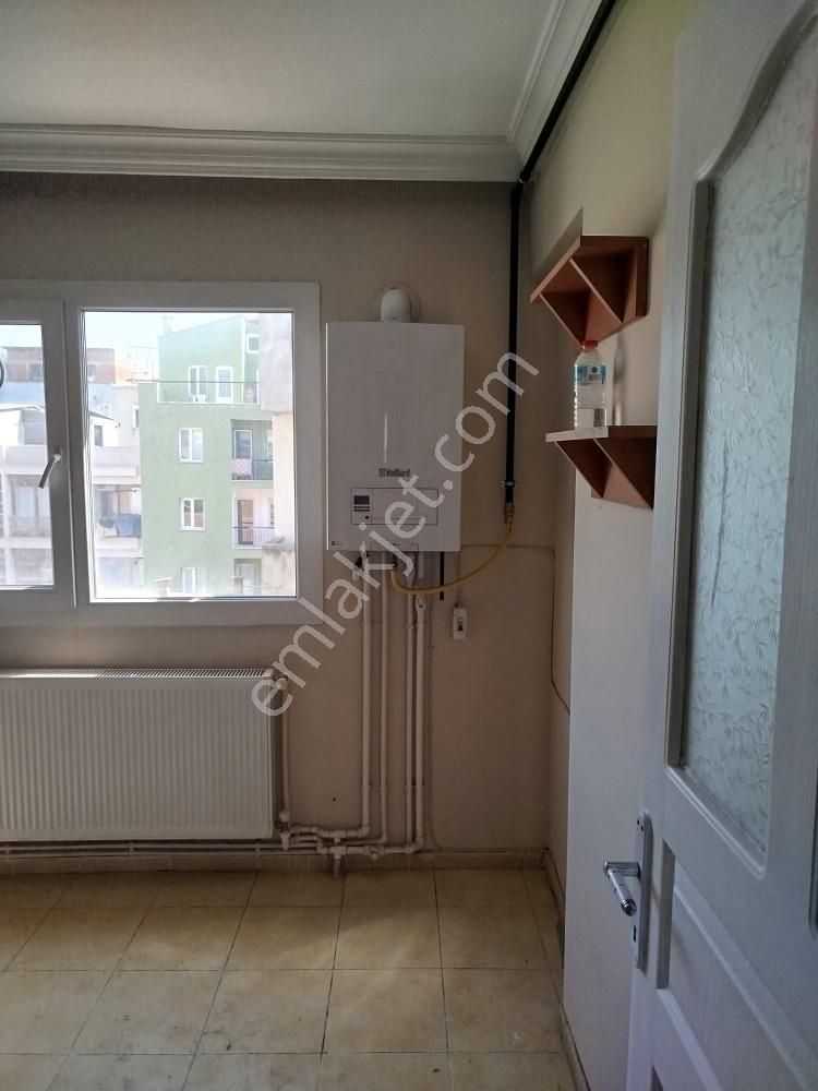 Manavkuyu Eczane Durağına Yakın Balkonlu 2+1 Kiralık Daire - Görsel 4