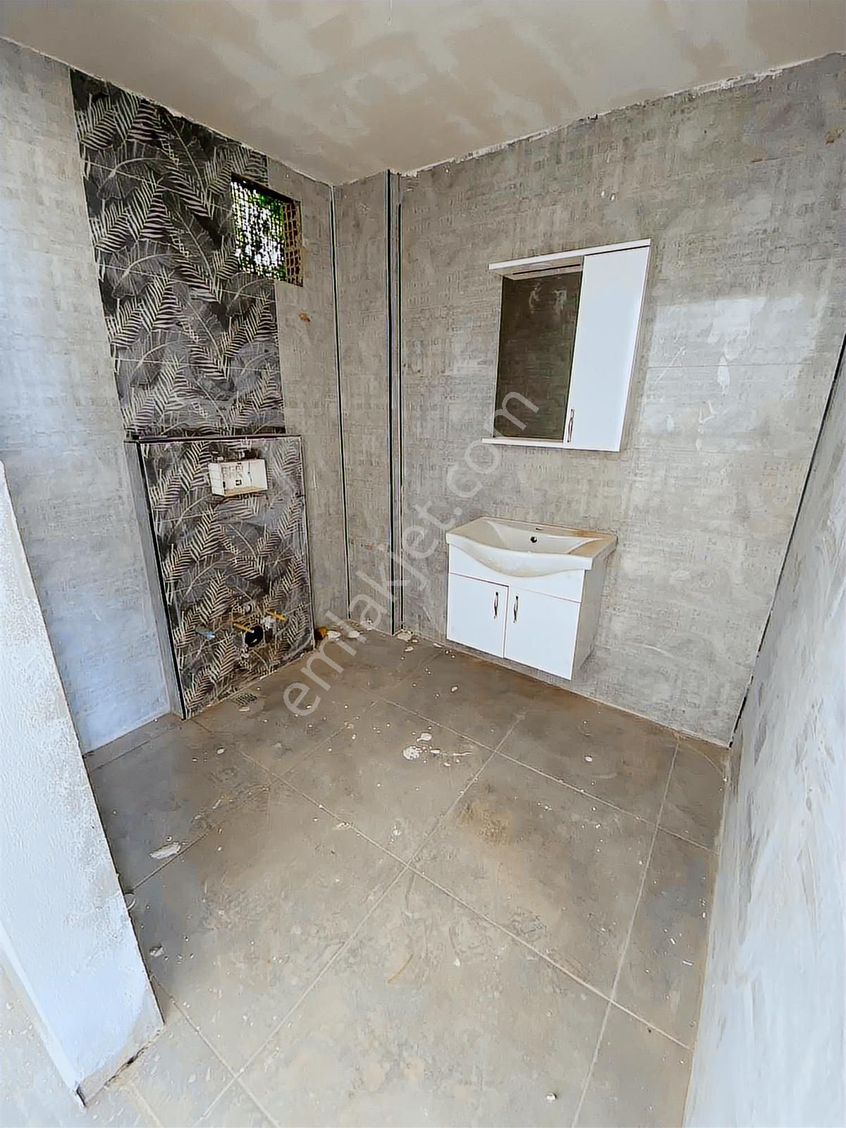 40'lık Yolda Kiralık İşyeri - Görsel 5