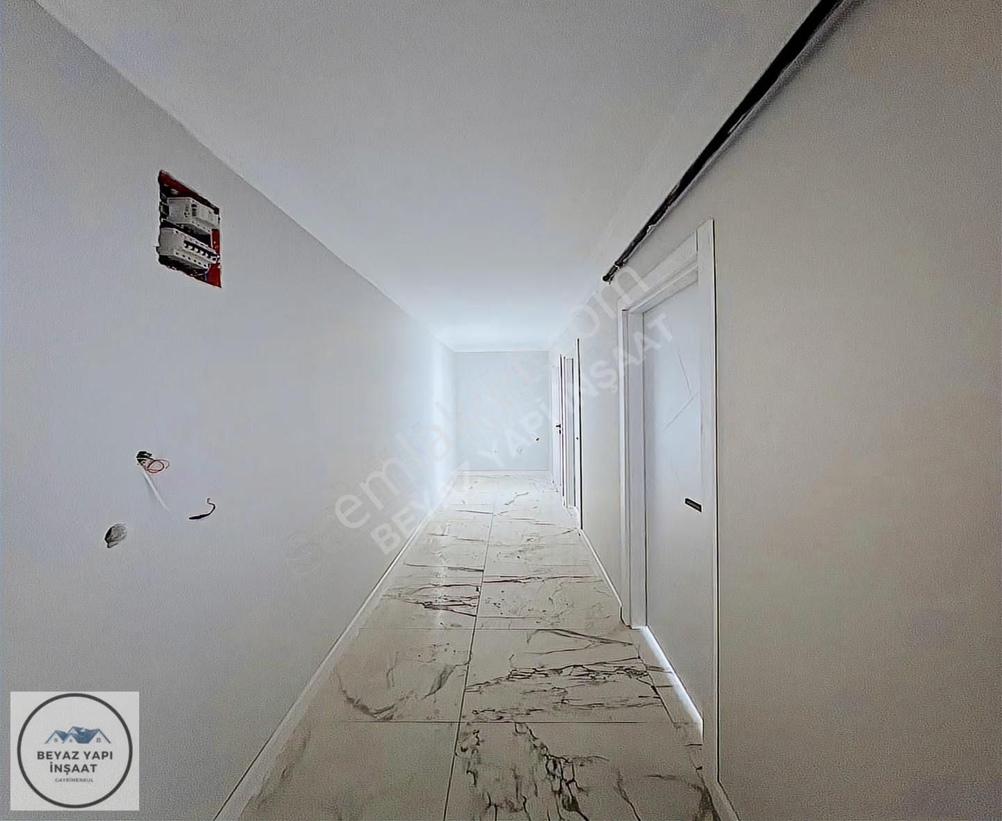 Beyaz Yapı'dan Caddeye Paralel Yüksek Kira Getirili 2+1 Ara Kat - Görsel 9