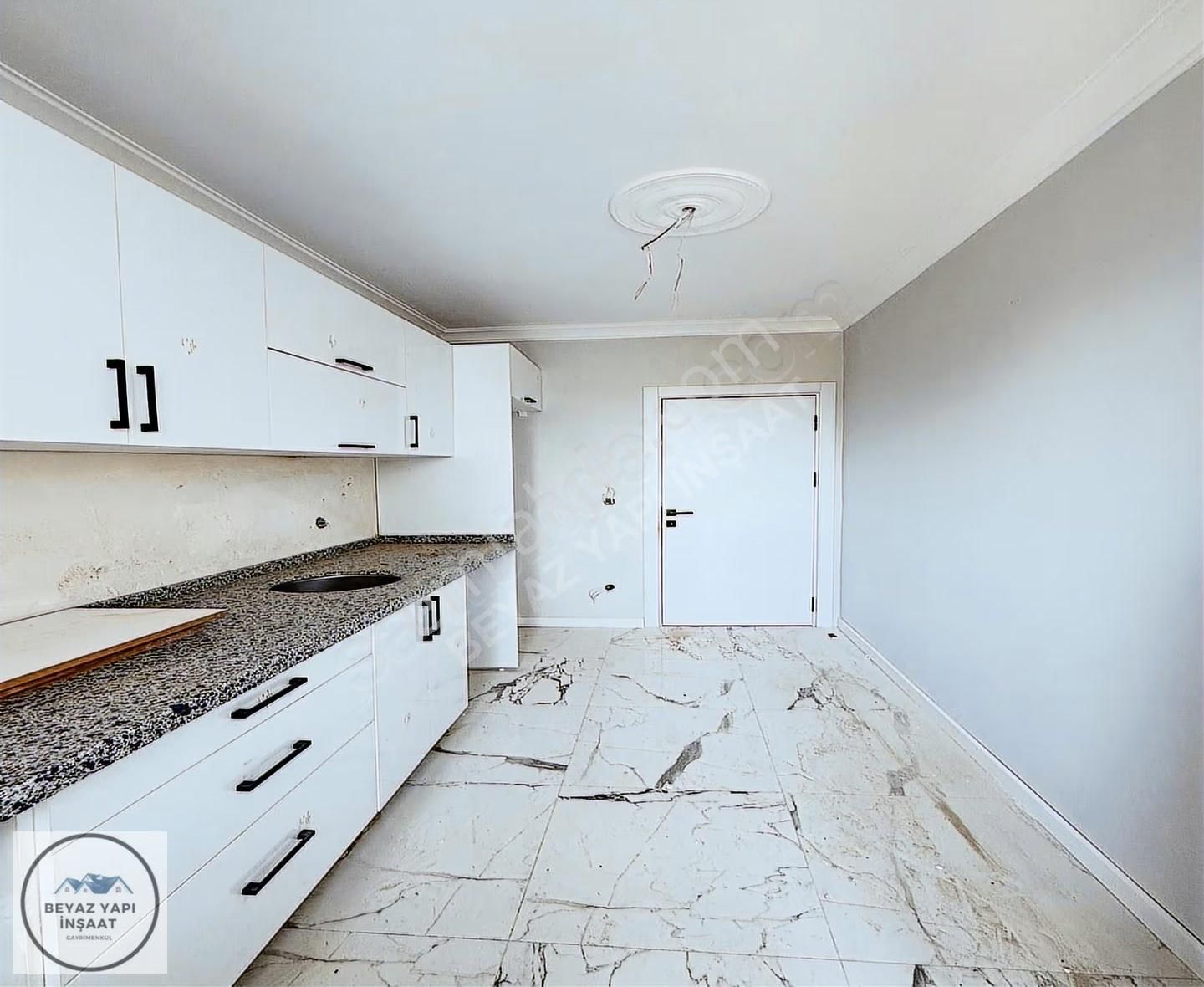 Beyaz Yapı'dan Caddeye Paralel Yüksek Kira Getirili 2+1 Ara Kat - Görsel 32
