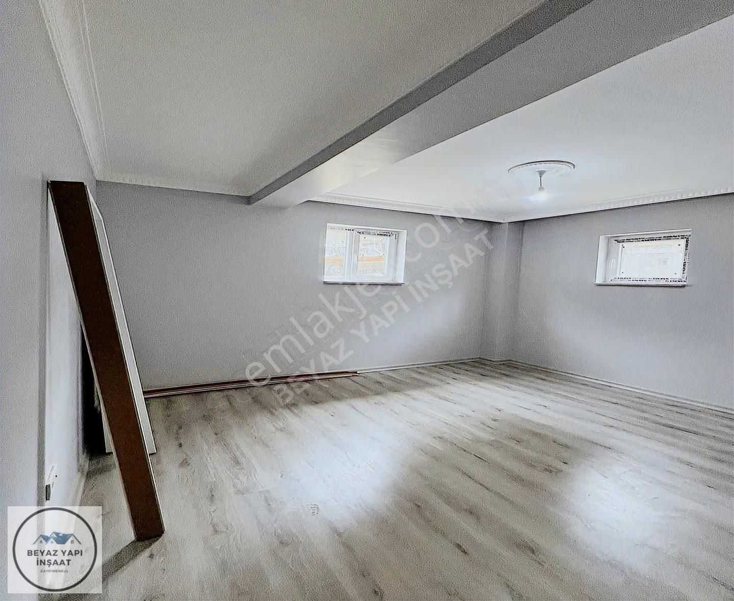 Beyaz Yapı'dan Toprak Temassız Sıfır 3+1 Yüksek Giriş !!!!! - Görsel 3