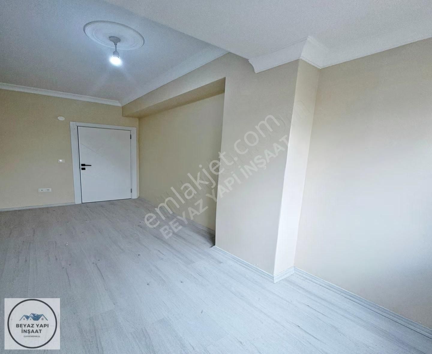 Beyaz Yapı'dan Merkezi Konum Çift Balkonlu 2+1 Ara Kat !!!! - Görsel 29