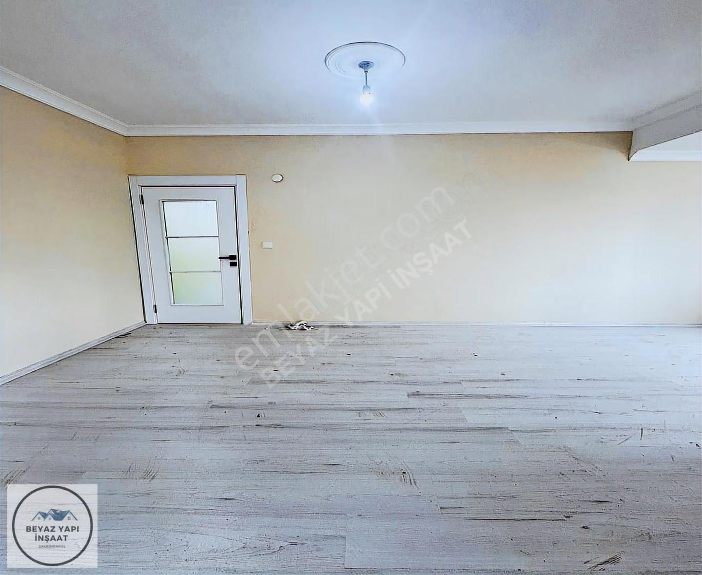 Beyaz Yapı'dan Merkezi Konum Çift Balkonlu 2+1 Ara Kat !!!! - Görsel 27