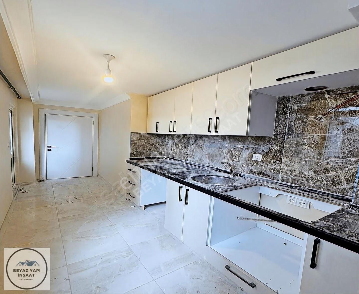 Beyaz Yapı'dan Merkezi Konum Çift Balkonlu 2+1 Ara Kat !!!! - Görsel 33