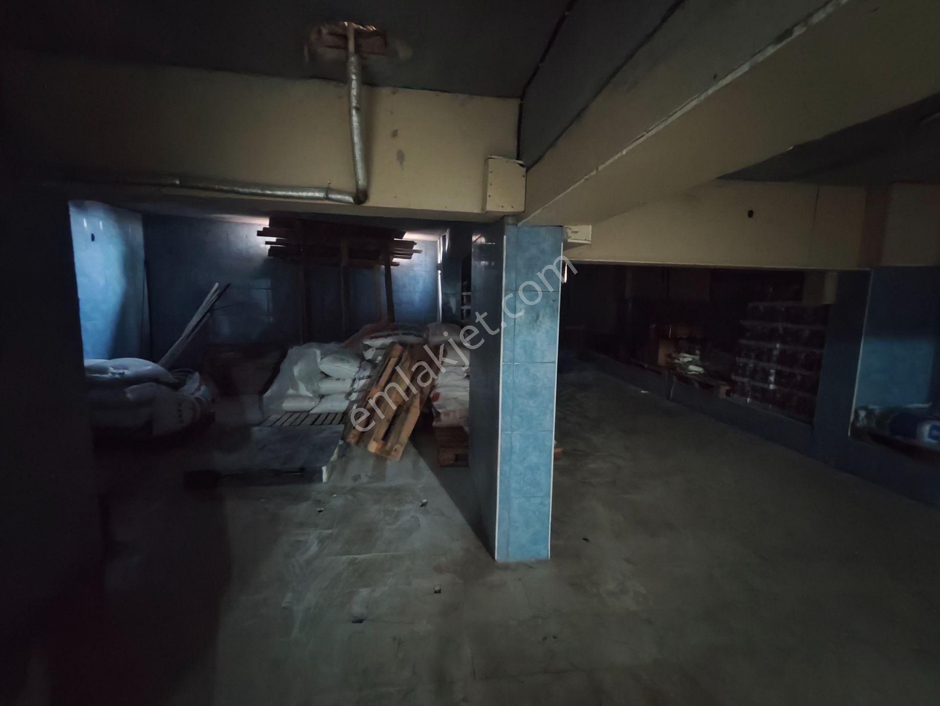 Beşevler Küçük Sanayi Girişinde Merkezi Konumda Kiralık Dükkan - Görsel 28