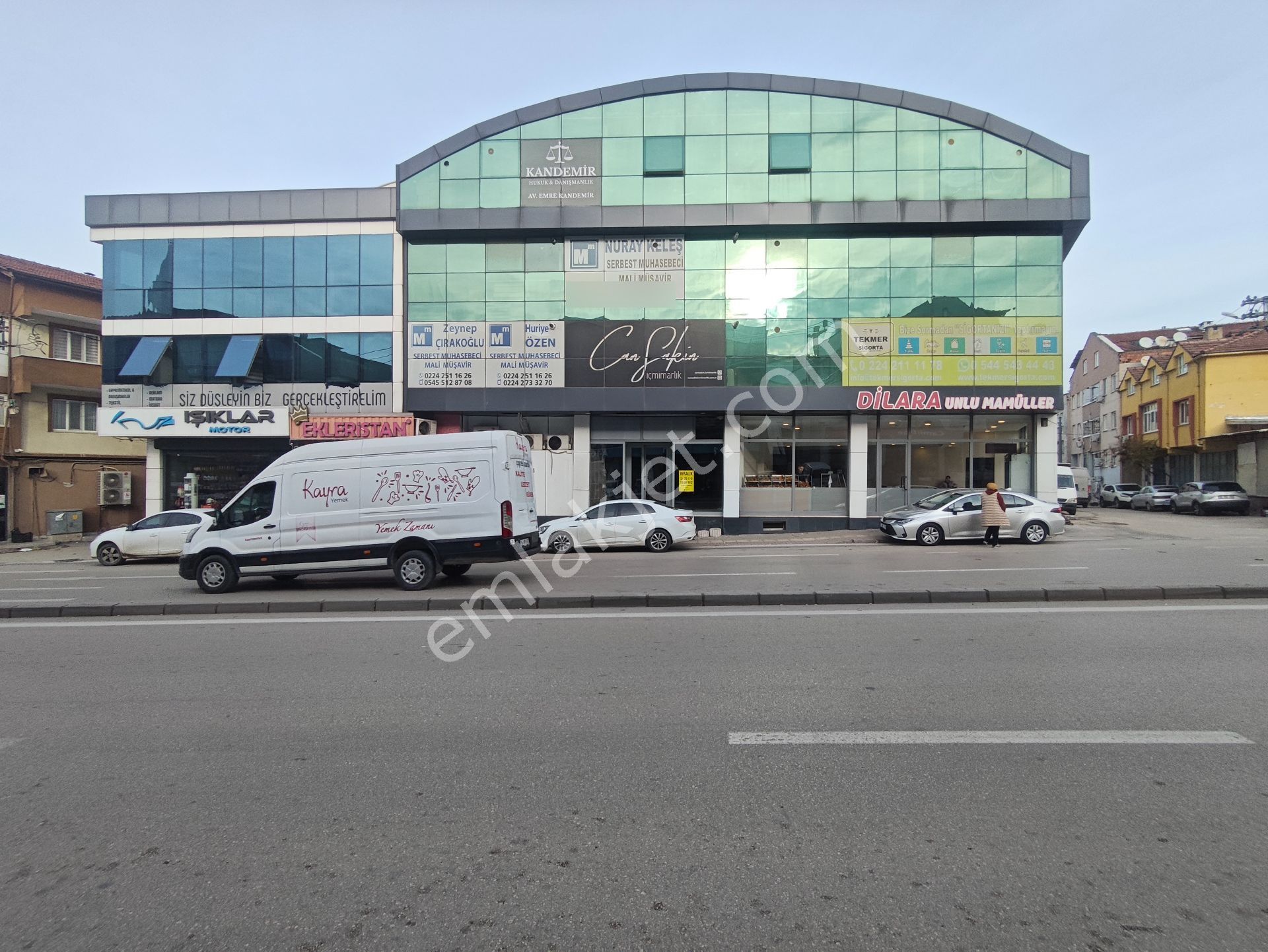 Beşevler Küçük Sanayi Girişinde Merkezi Konumda Kiralık Dükkan - Görsel 3