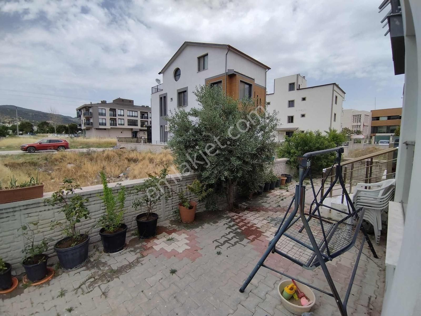 Fatih Mah. Eşyalı Veya Eşyasız Yüksek Giriş 1+1 Daire - Görsel 6