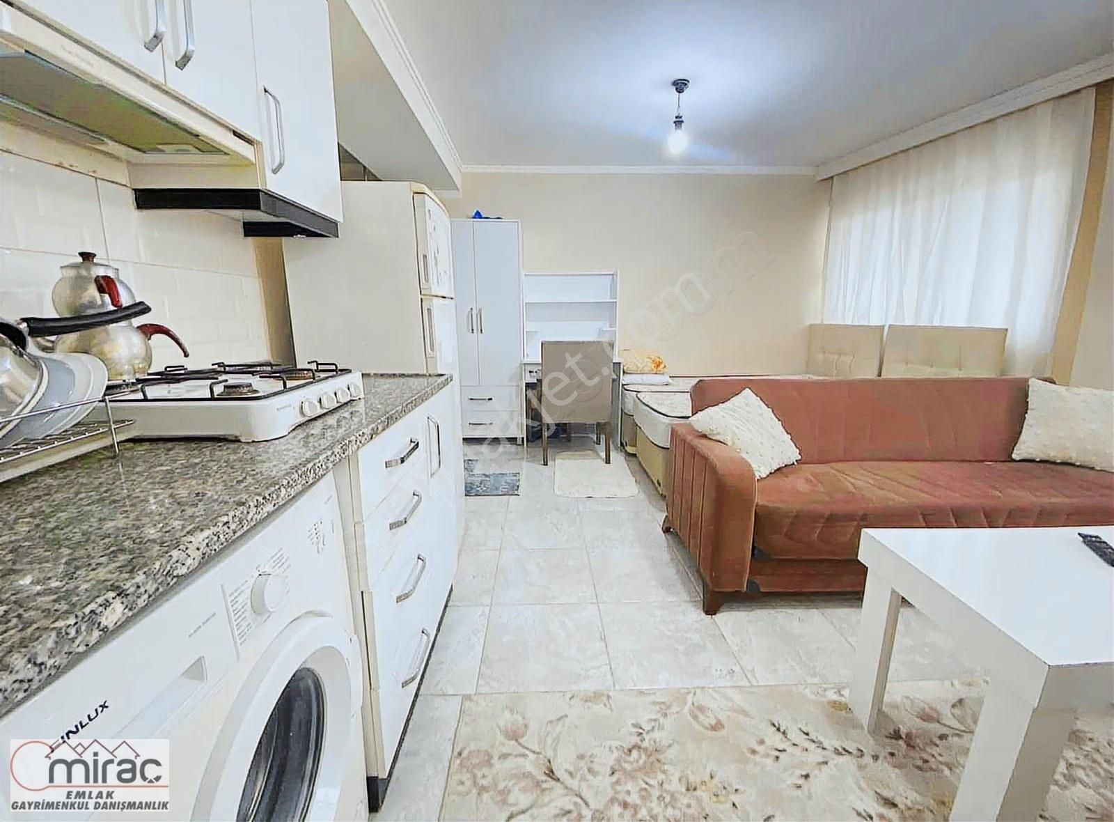 Emek Mahallesinde Temiz Ve Ferah 1+0 Eşyalı Daire - Görsel 4