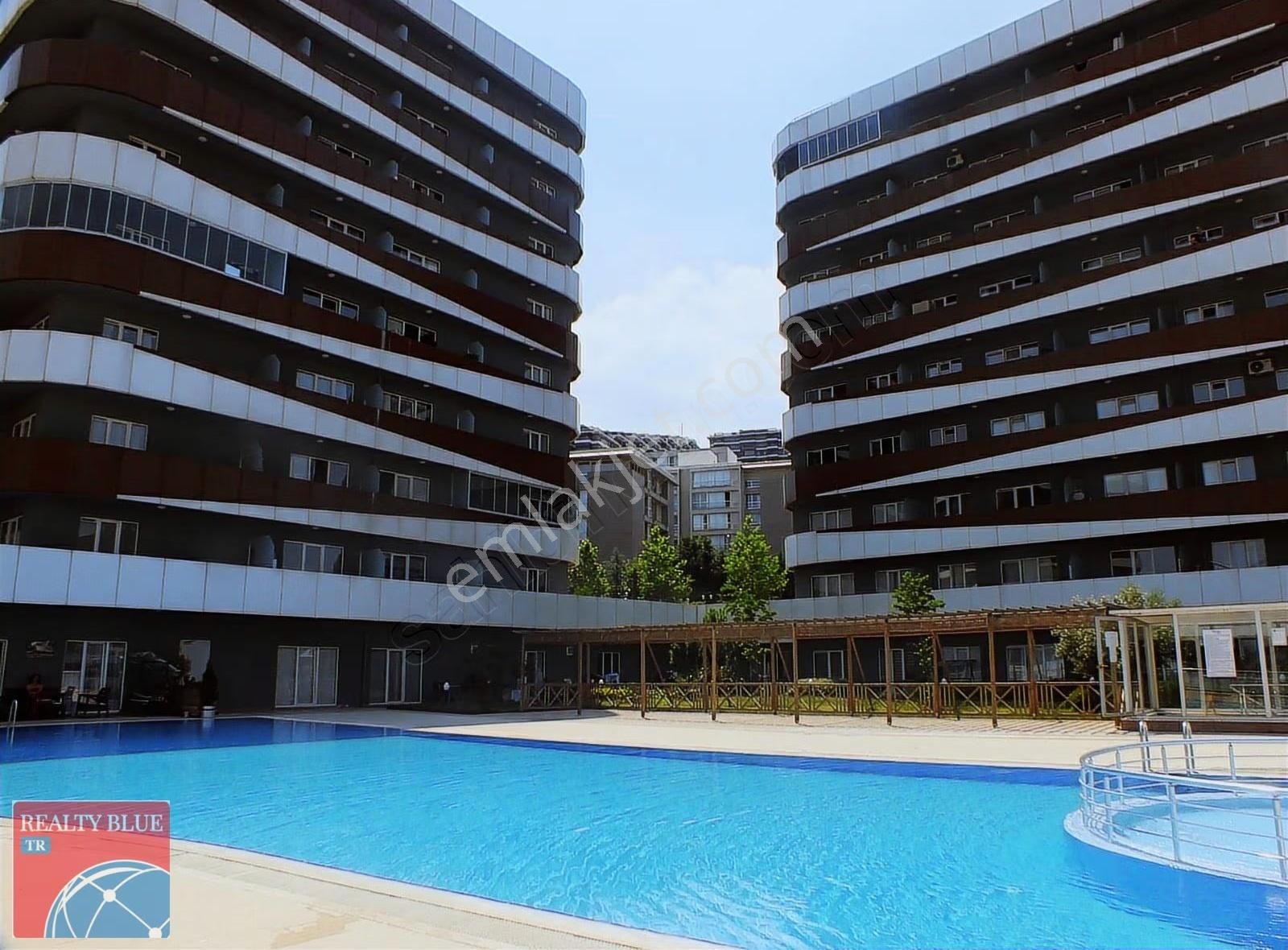 Sabiha Gökçen Yakını_helenium Garden Bahçeli_eşyalı Kiralık 1+0