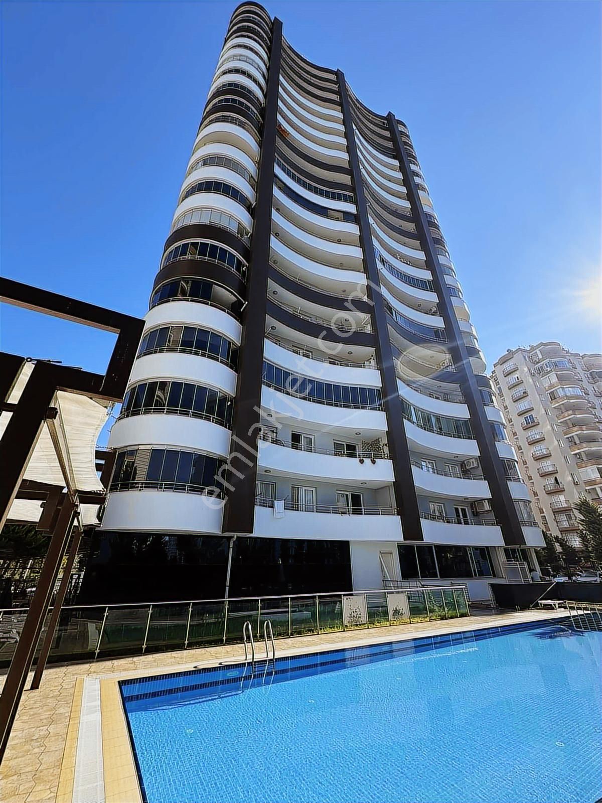 Total'den Akıllı Ev Sistemli Güvenlikli Residance Daire !!!