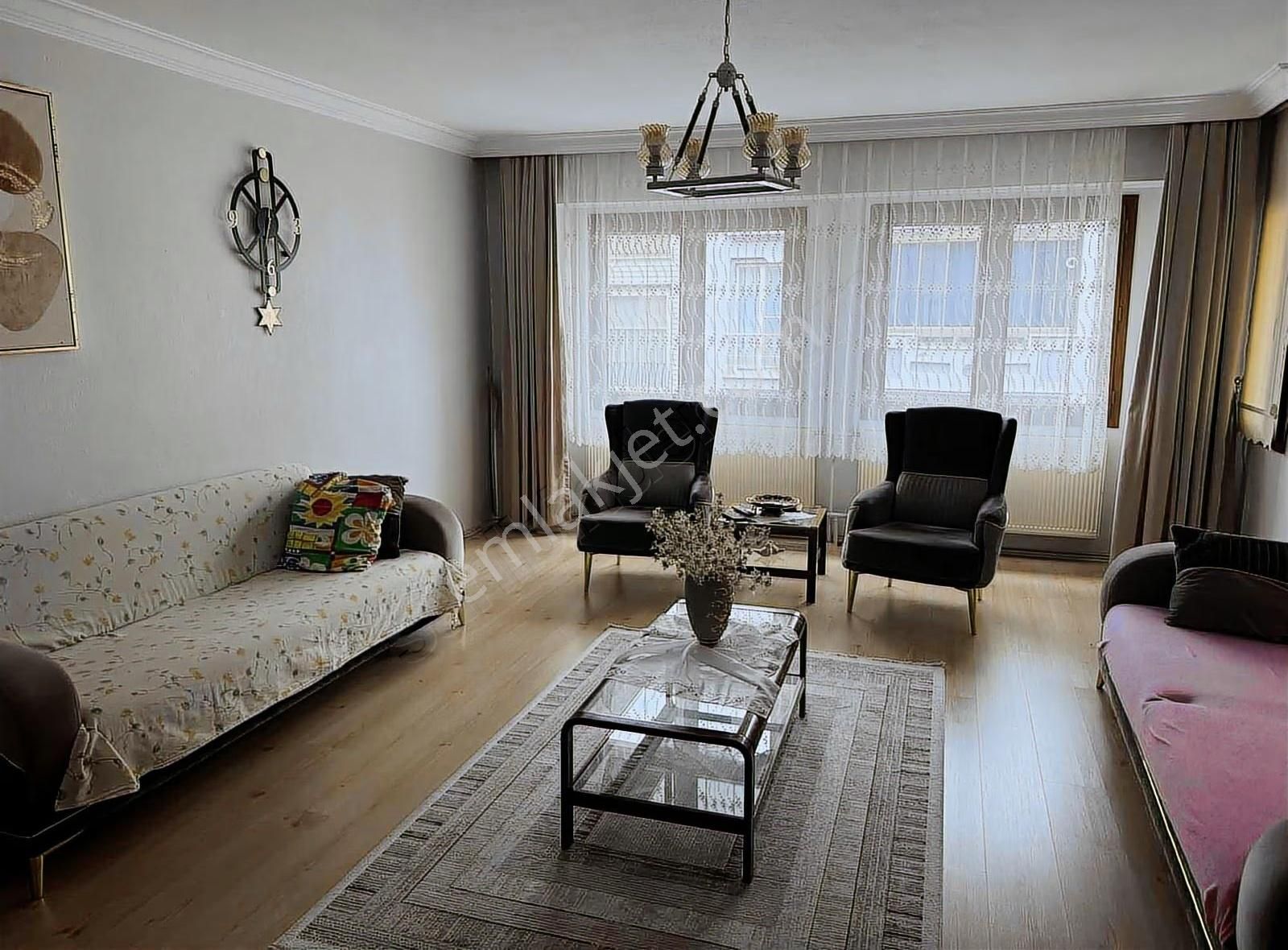 Dostlardan Ragıbbey De 4+1 Satılık Daire - Görsel 3