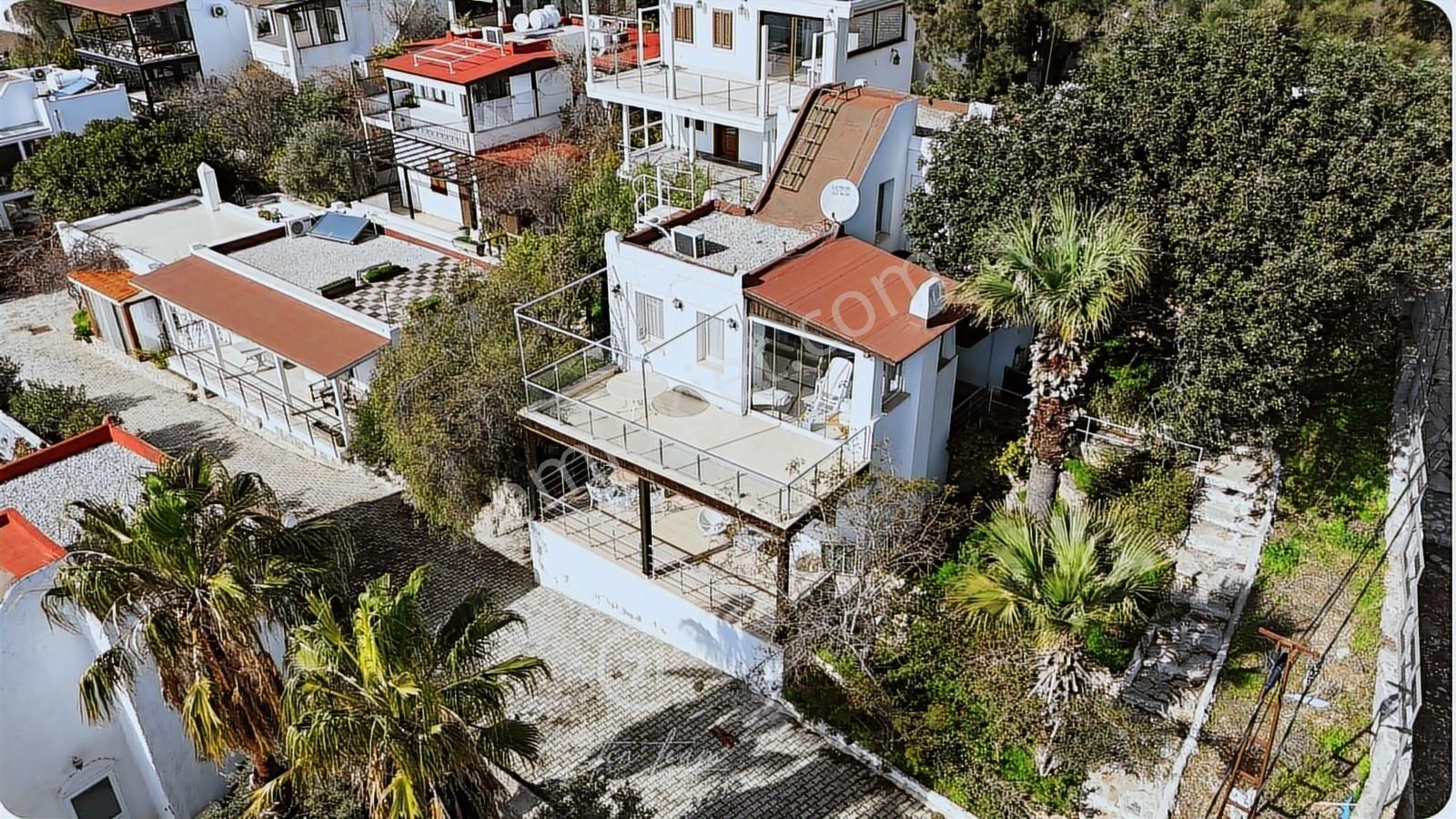 Bitez Aktur Da Alangülü Tipi Satılık Müstakil Villa - Görsel 24