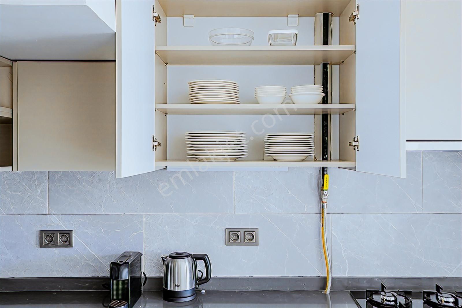 Moda'da Deniz Manzaralı Full Eşyalı Dubleks Kiralık 2+1 - Görsel 4