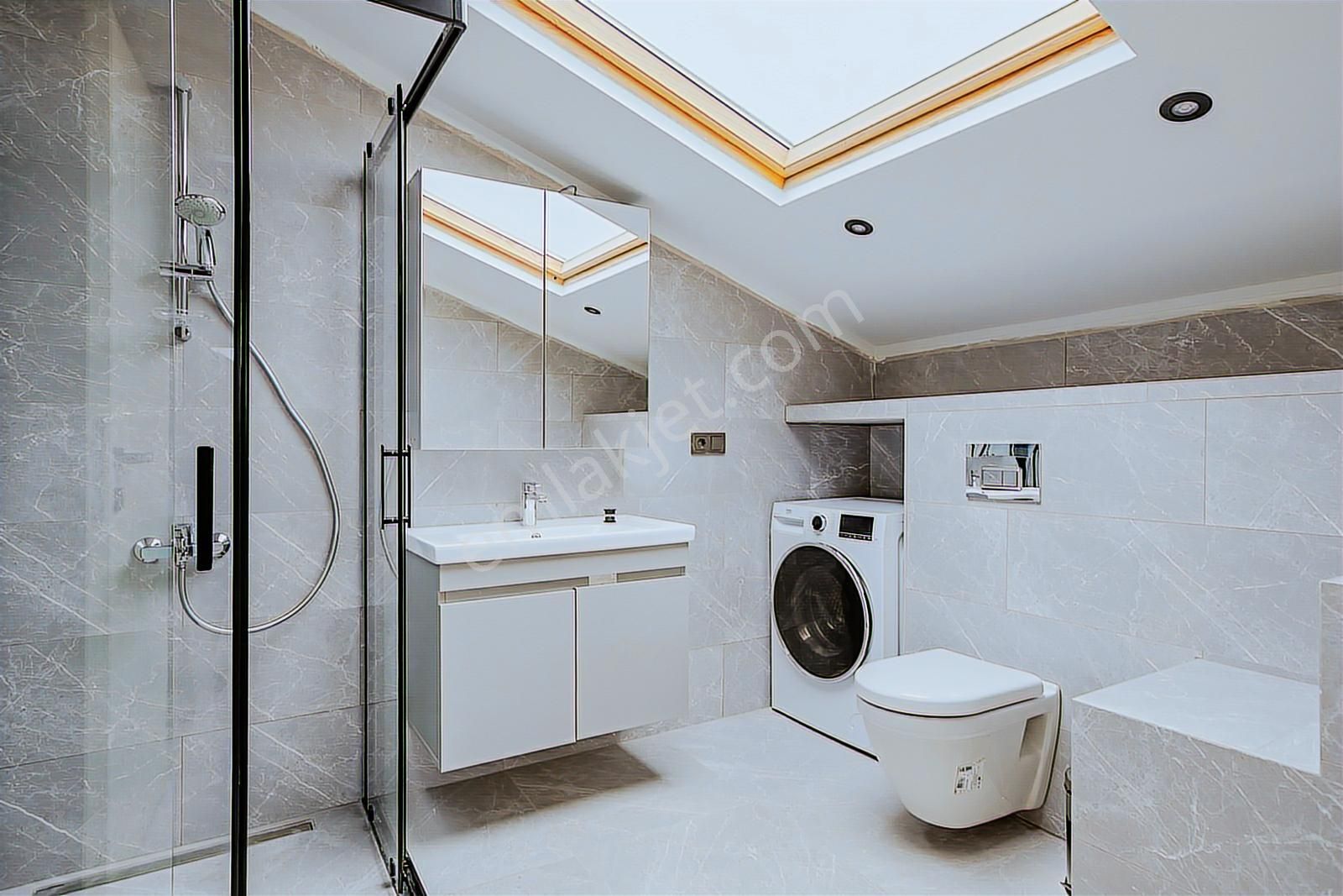 Moda'da Deniz Manzaralı Full Eşyalı Dubleks Kiralık 2+1 - Görsel 18