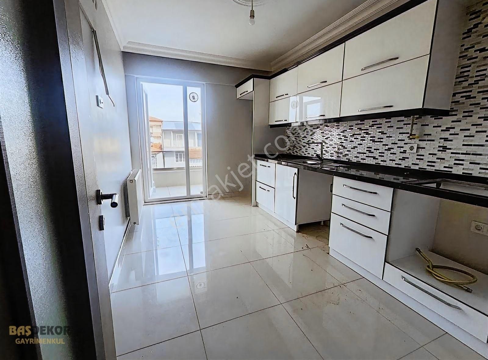 Başdekor Gayrimenkul Kiralık Geniş 2+1 Site İçi Daire - Görsel 7