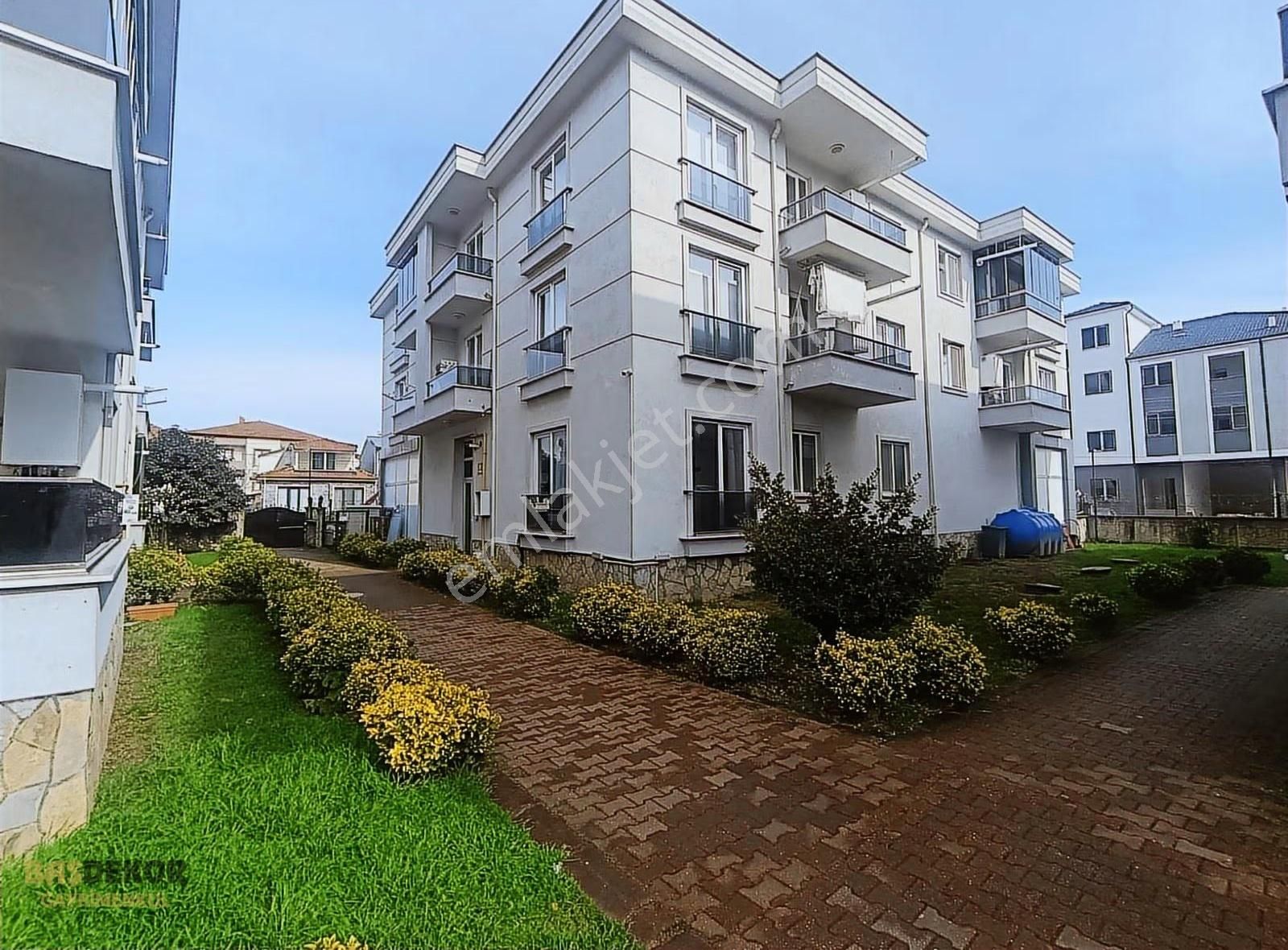 Başdekor Gayrimenkul Kiralık Geniş 2+1 Site İçi Daire