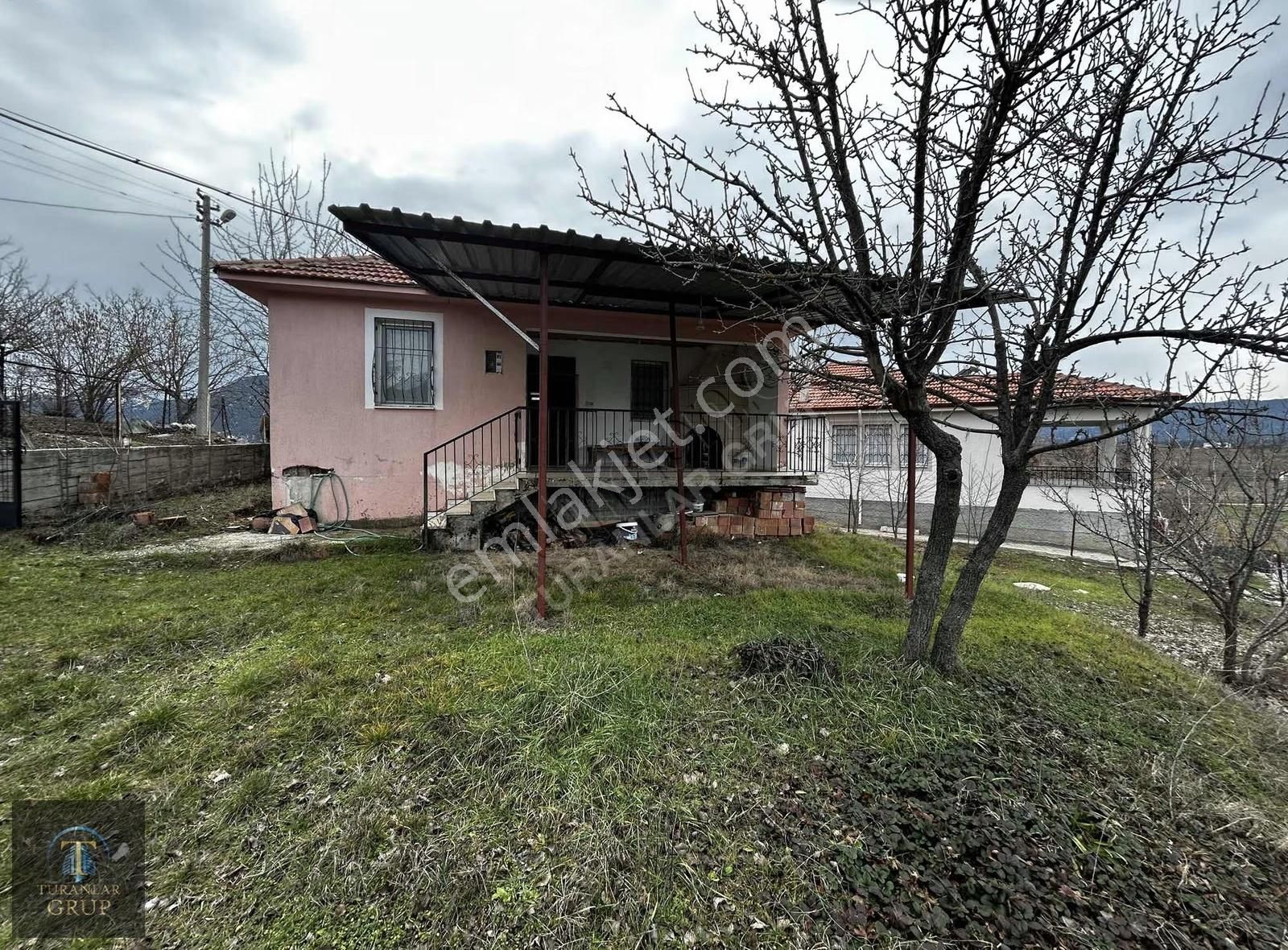 Turanlar Gruptan Yayla Kınıkta 400m2 Arsa Üzerinde 2+1 Daire