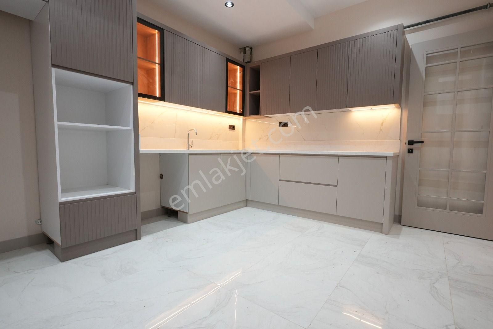 Yenişafakta Lüx Site İçerisinde Sınırlı Sayıda Satılık 3+1 Daireler - Görsel 20