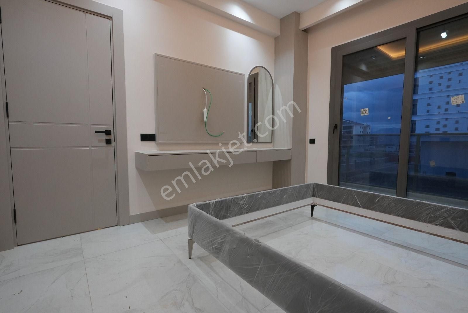 Yenişafakta Lüx Site İçerisinde Sınırlı Sayıda Satılık 3+1 Daireler - Görsel 24