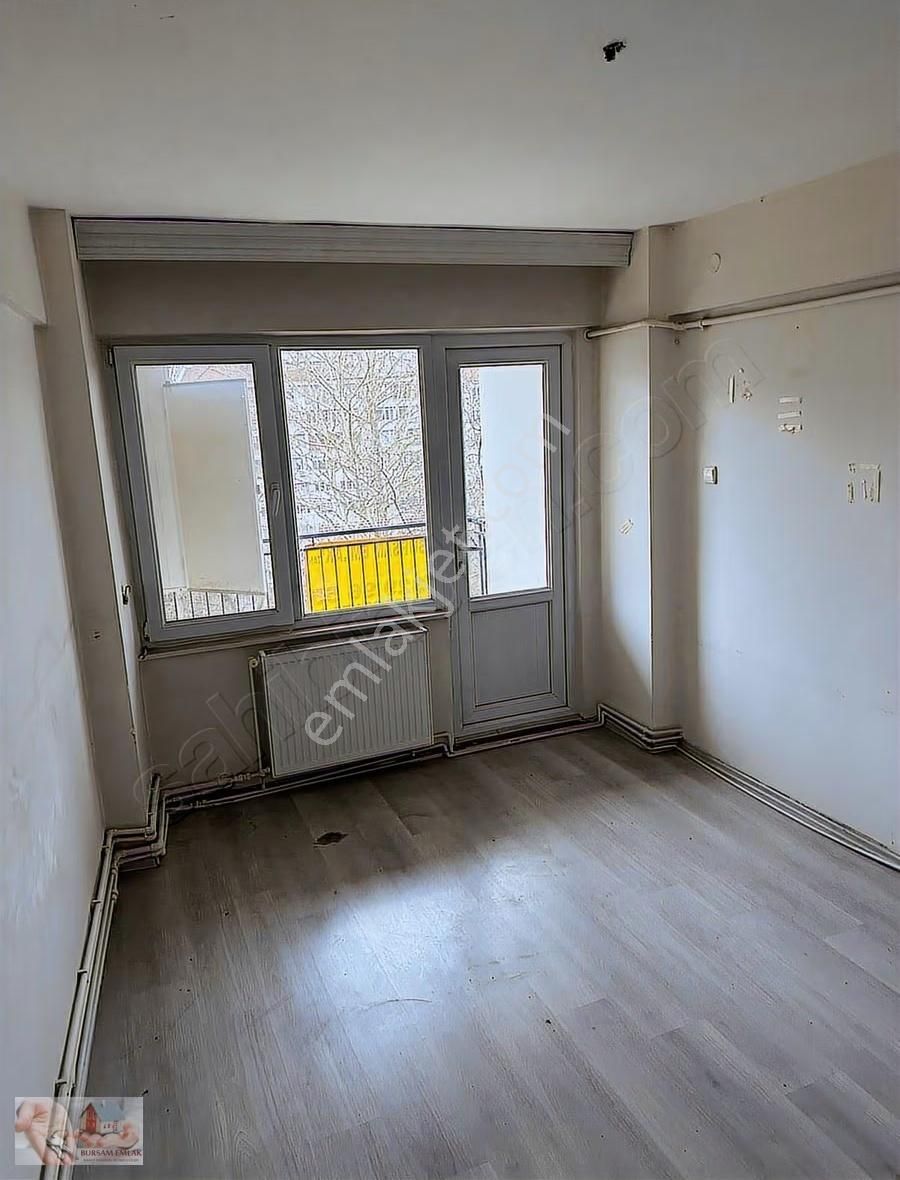 İpekçilik Cadde Üzeri Dere Manzaralı Satılık 3+1 Daire - Görsel 2