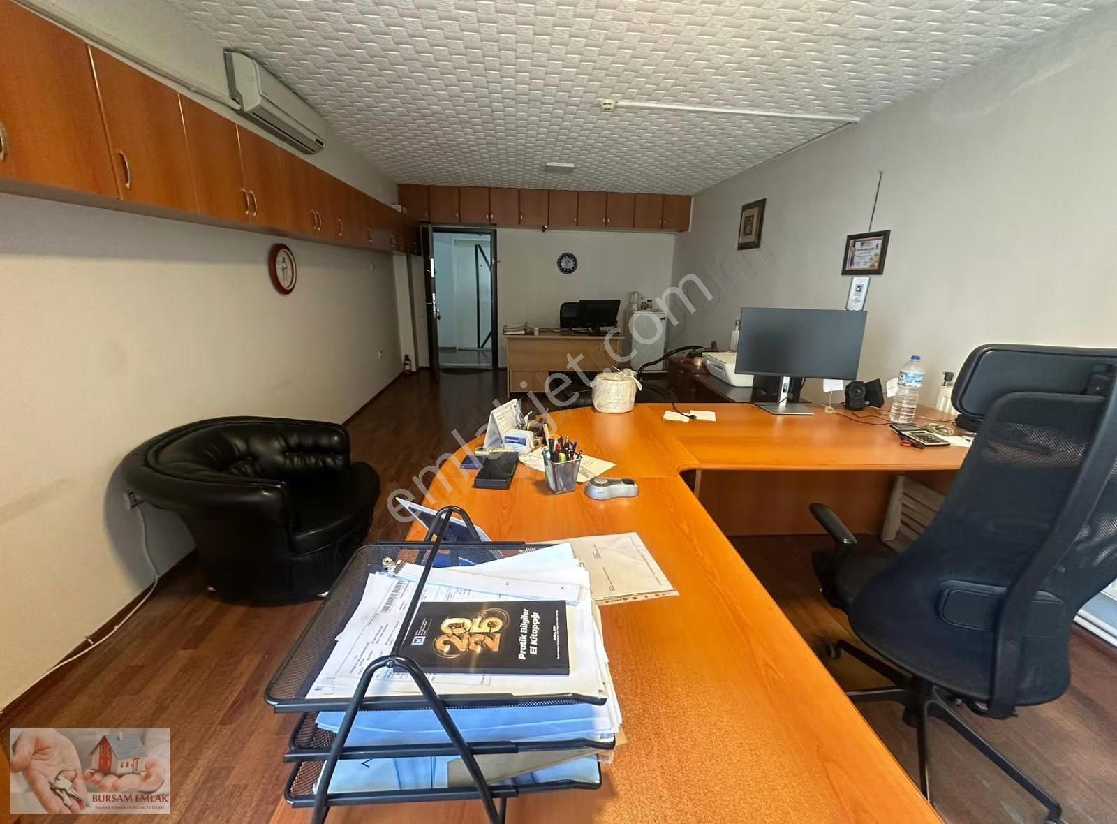 Heykel Sönmez İş Sarayı'nda Eşyalı Kiralık 28m² Ofis - Görsel 6