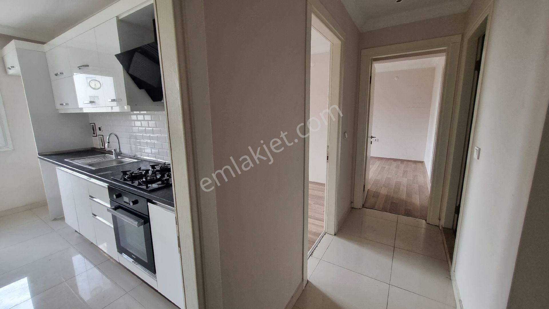 Menemen Yüzme Havuzlu Güvenlikli Sitede Ara Kat 2+1 Kiralık Daire - Görsel 24