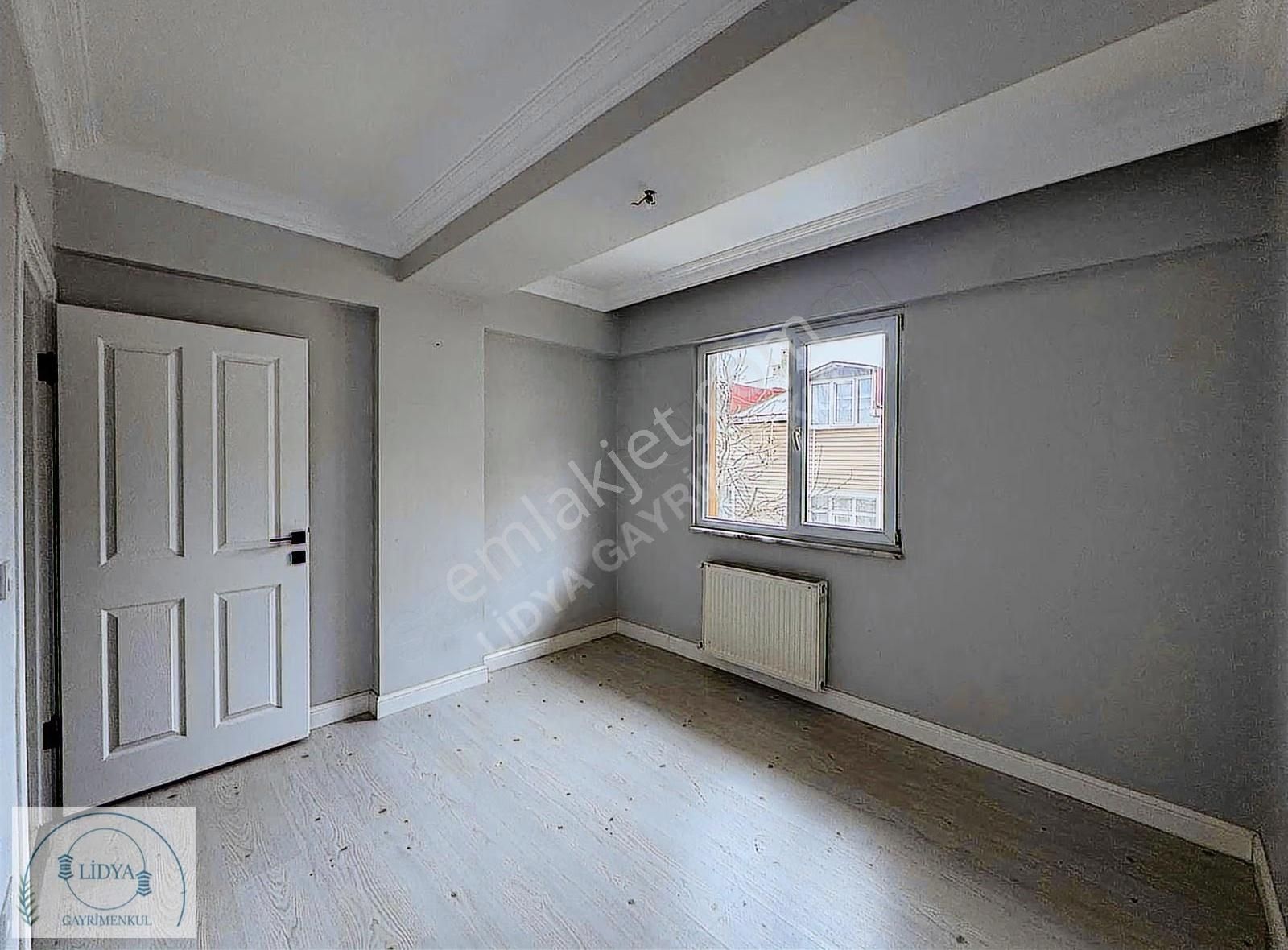 Kayışdağı Mh. Merkezi Lokasyon Geniş 3+1 - Görsel 12