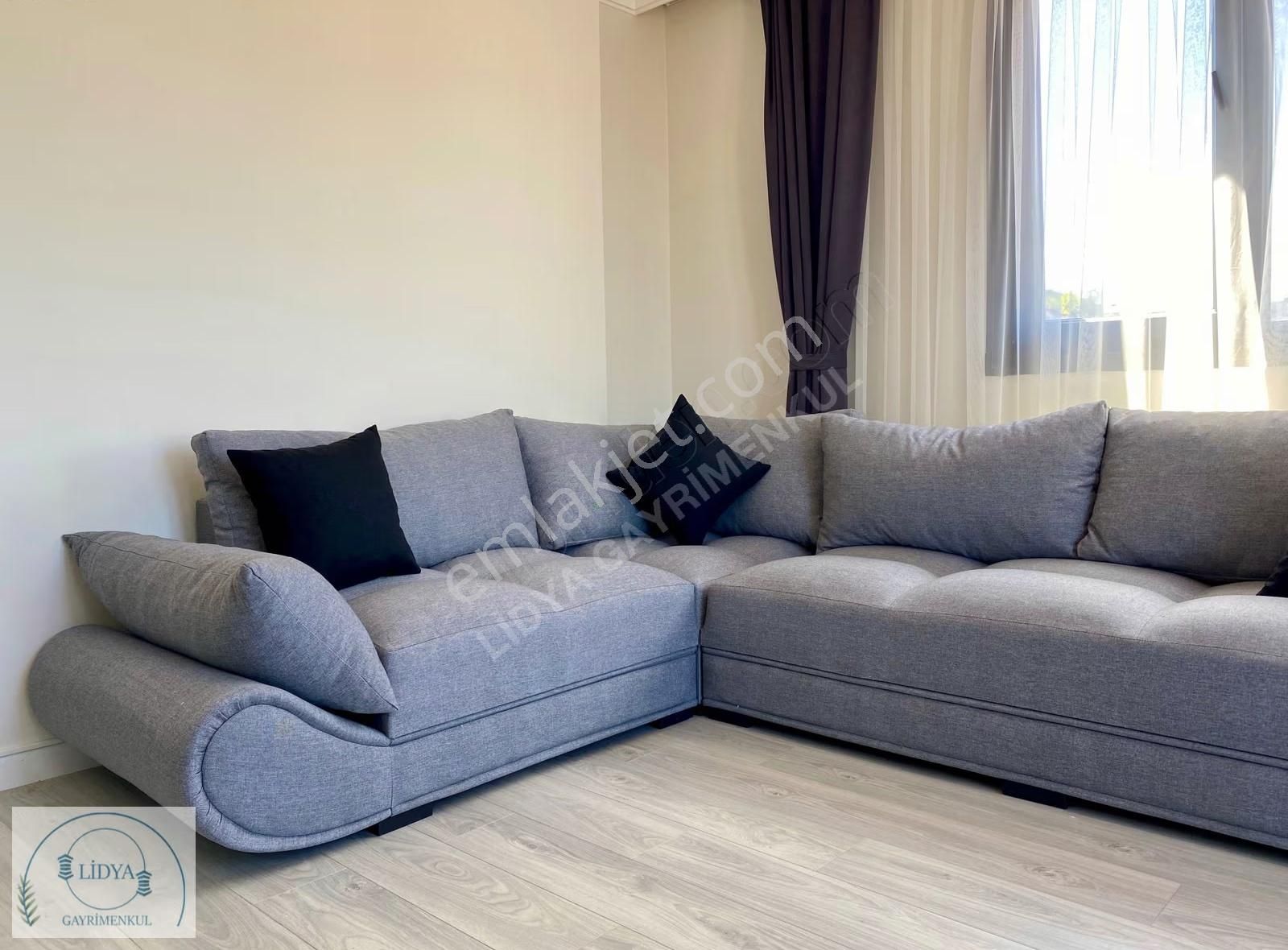 Kayışdağı Mh. 7tepe Towerda Eşyalı Ferah 2+1 - Görsel 24