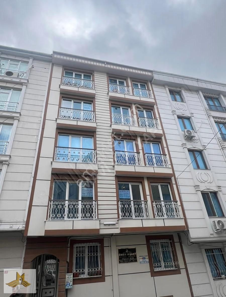 Merkezi Konumda Caddeye Yakın 2+1 Kiralık Arakat Daire !