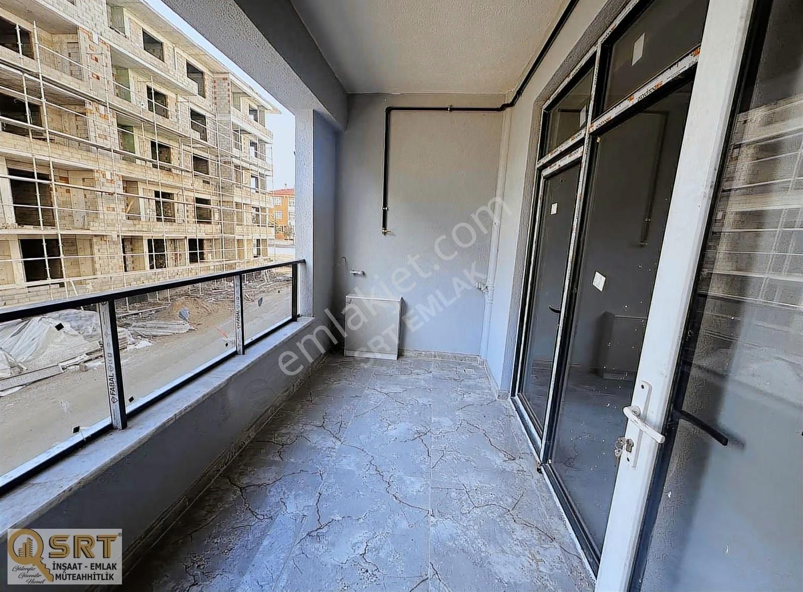 Akşemsettin'de Site İçinde Sıfır 3+1 Daire - Görsel 31