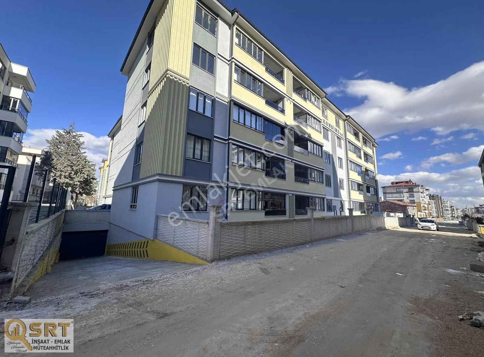 Akşemsettin'de Site İçinde Sıfır 3+1 Daire - Görsel 28