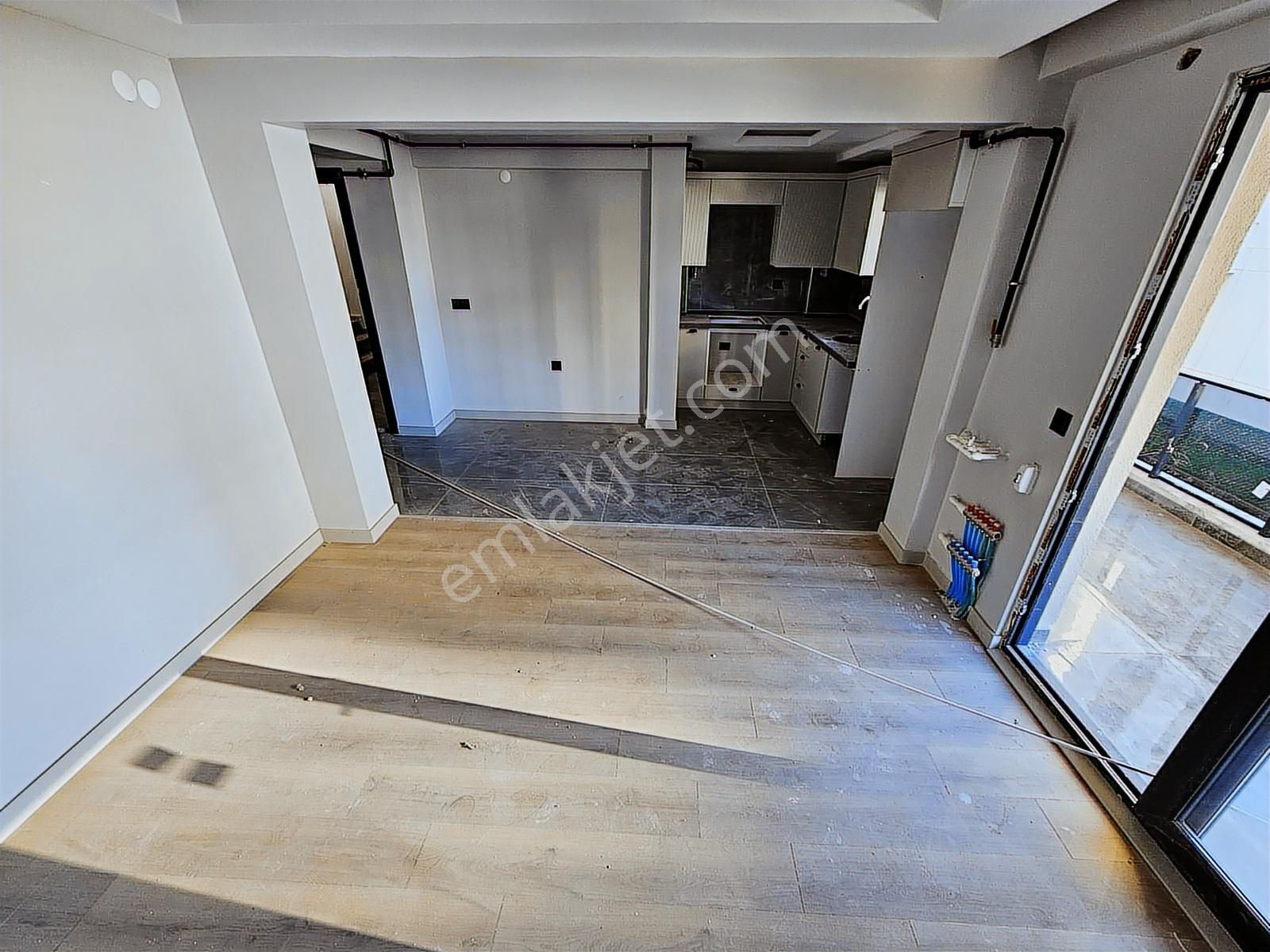 Atakum Mevlana Da Satılık Yüksek Giriş 2+0 Daire Sıfır - Görsel 3