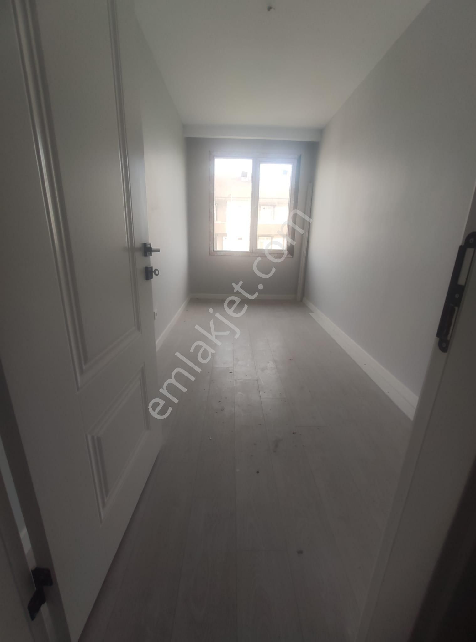 Büşra Gayrimenkulden Yeni Mah Satılık Daire 3+1 Kat 3 Ebeveyin Banyolu 105m2 İskanlı - Görsel 10