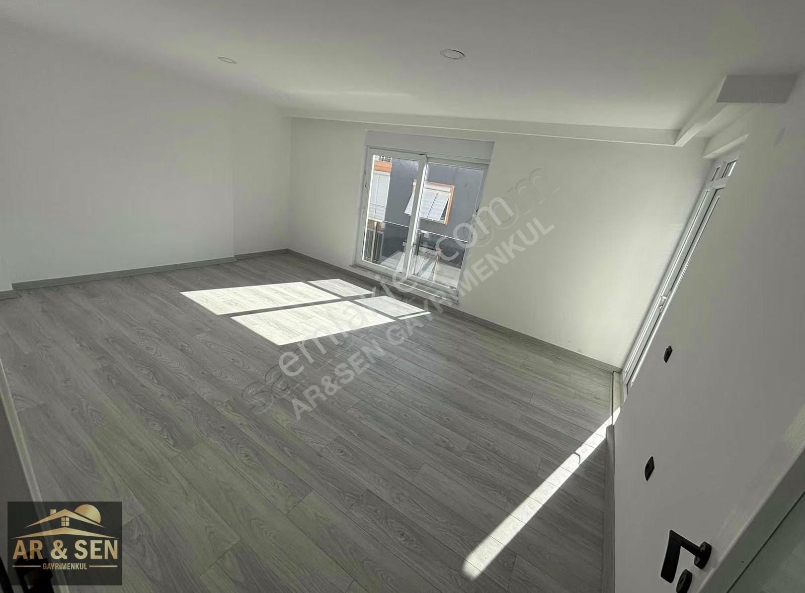 Kepez Aydogmuş Mah Tranvay 300 M2 Yakını Katta Satılık Daire