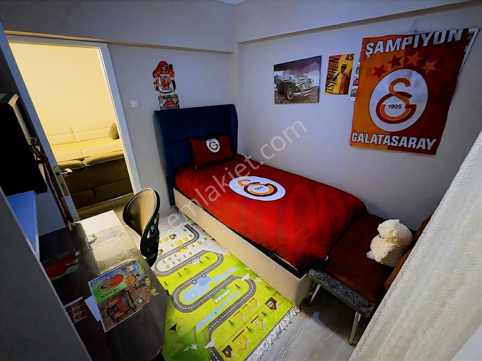 Kılıçsoy'dan Acil Kat Konumunda 3+1 Satılık - Görsel 2