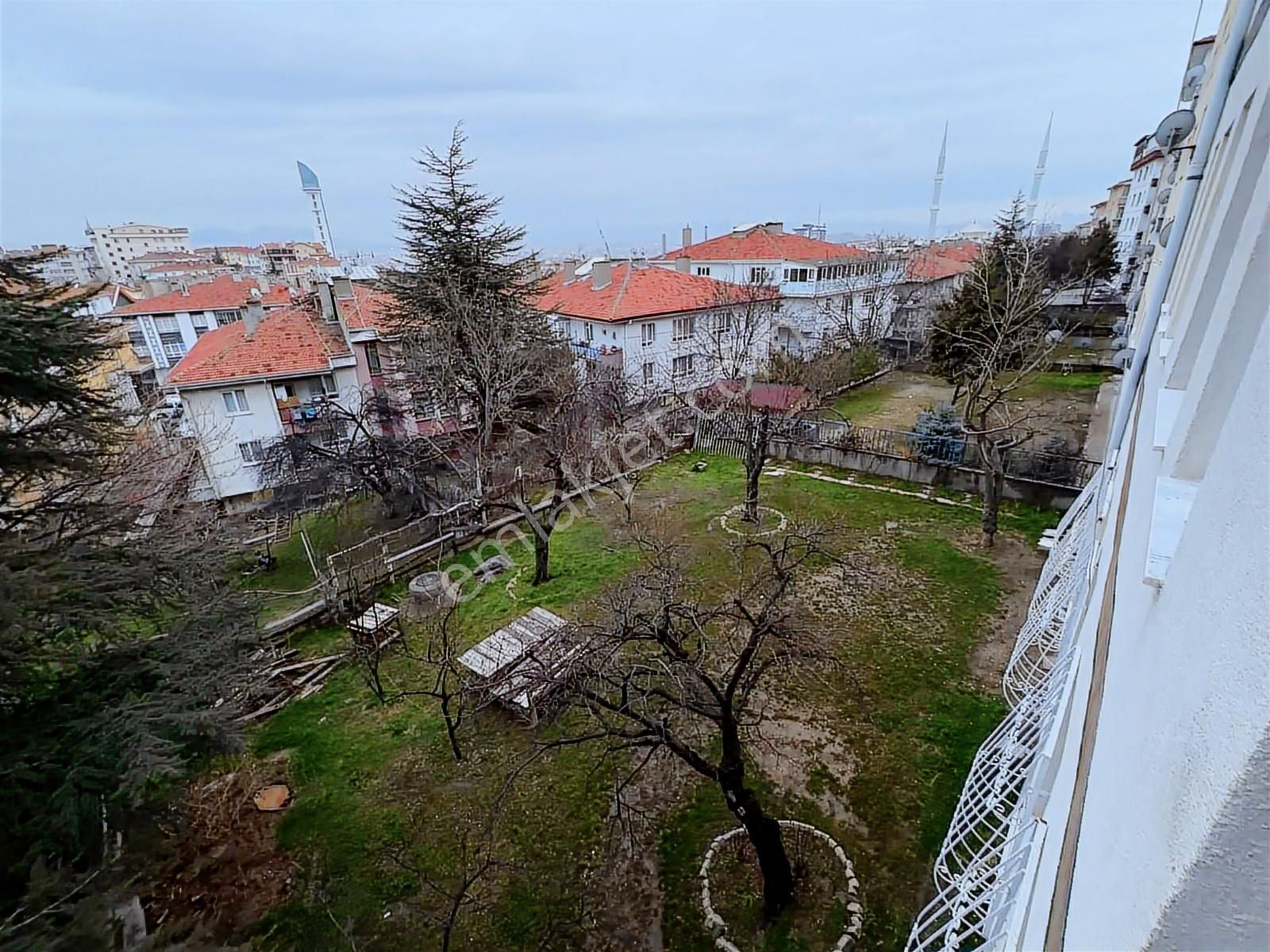 Kılıçsoy'dan Acil Kat Konumunda 3+1 Satılık - Görsel 4