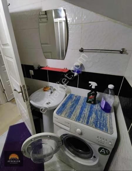 Güzelyurt Da Metrobüse Yakın 1+1 Eşyalı Dublex Üstü - Görsel 3