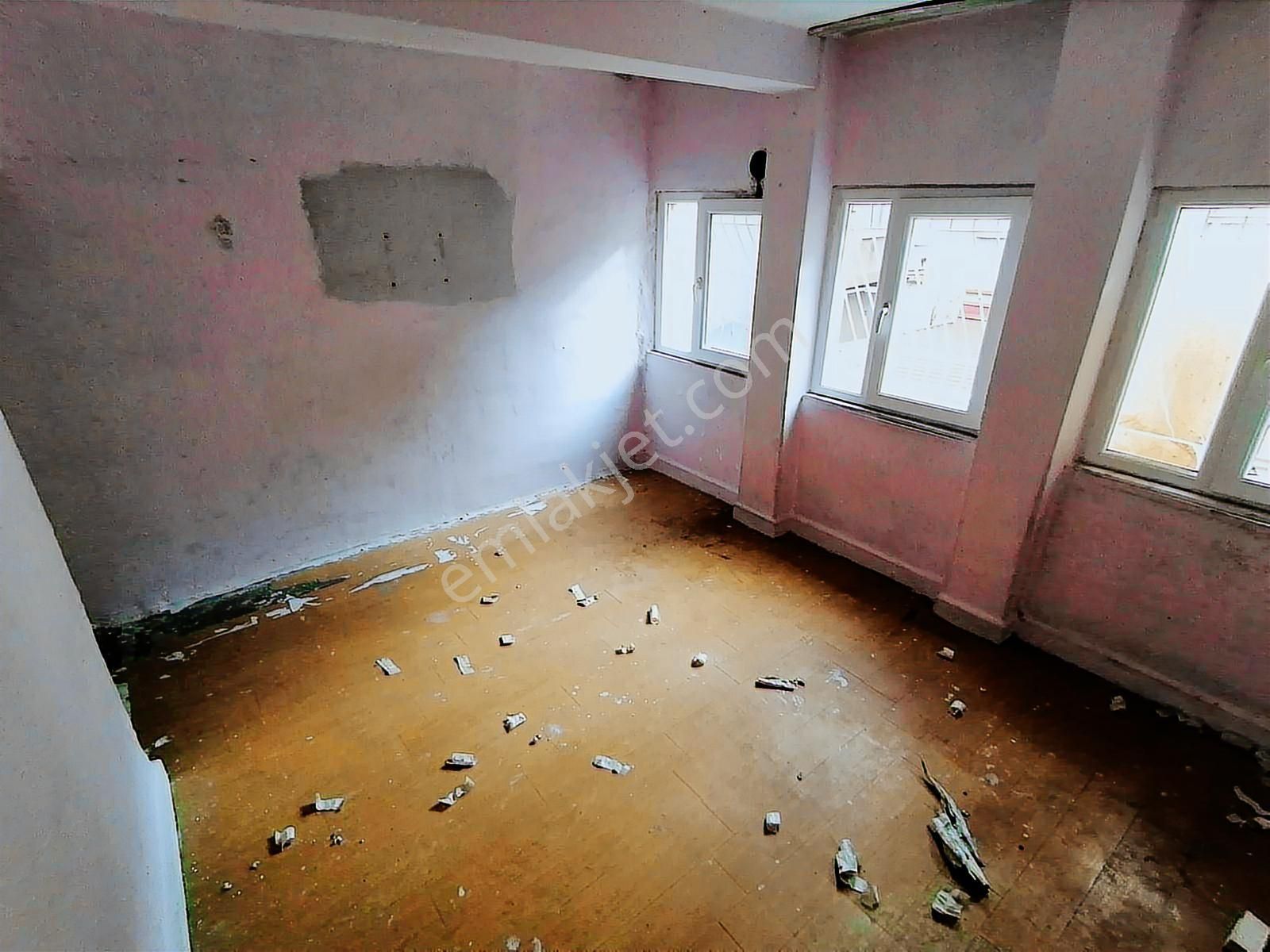 Çarşı Tepebağ Abidin Paşa Da Hasarsız İskanlı Krediye Uygun 2+1 - Görsel 9