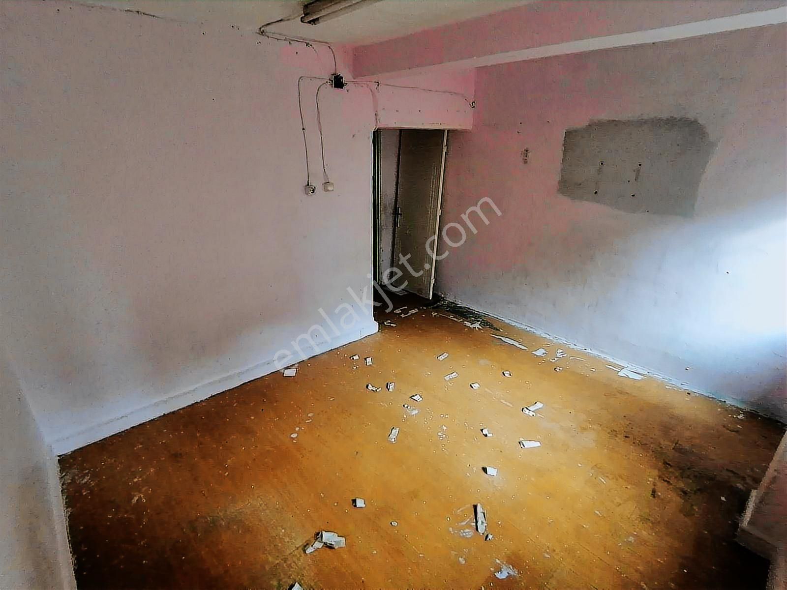 Çarşı Tepebağ Abidin Paşa Da Hasarsız İskanlı Krediye Uygun 2+1 - Görsel 8