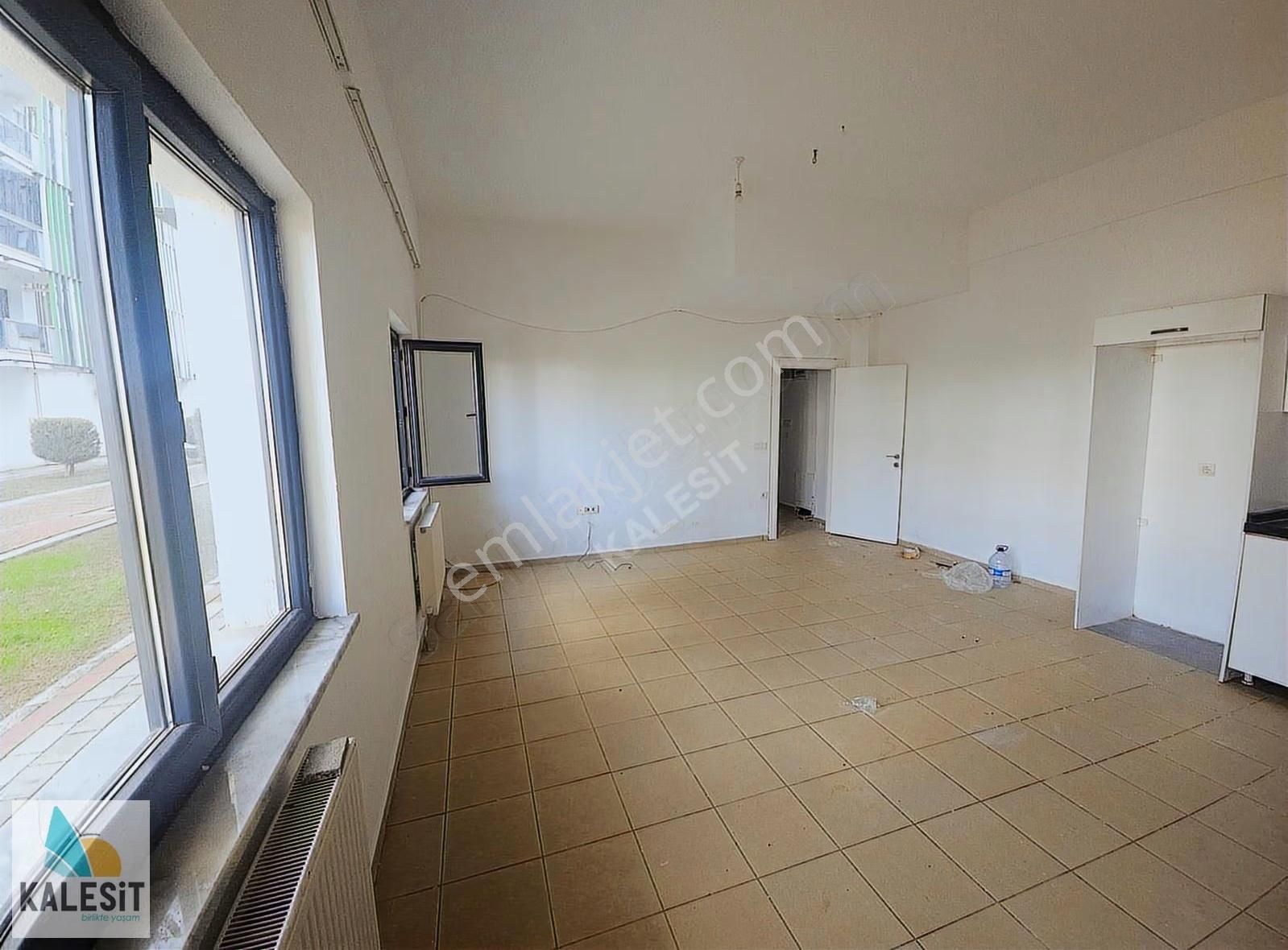 Medi 2'de Yüksek Tavanlı, Açık Mutfaklı 2+1 Giriş Kat Daire - Görsel 8