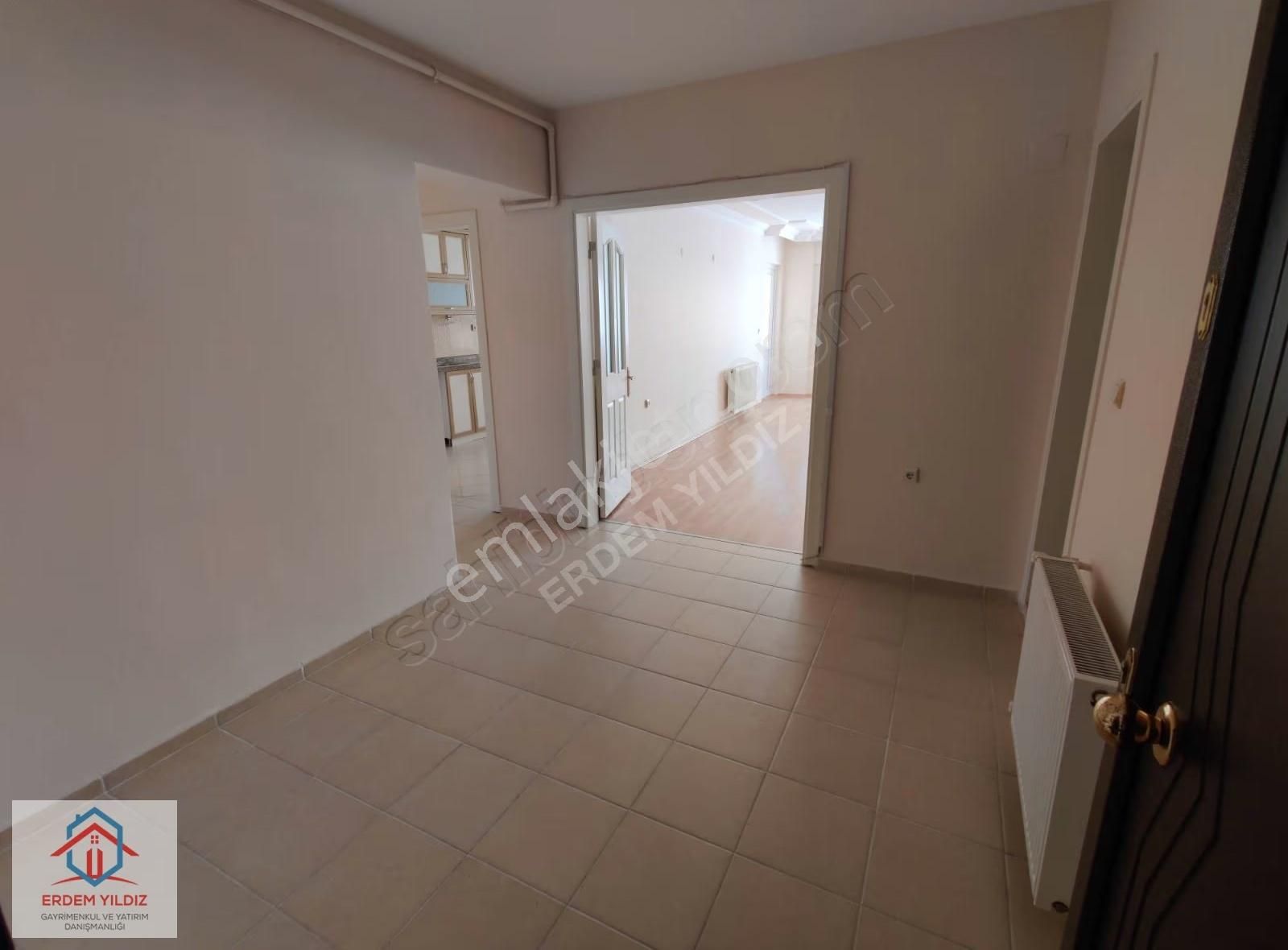 Erdem Yıldız'dan Nilüfer Özlüce Bulvarı 150 M² Kiralık Daire - Görsel 2