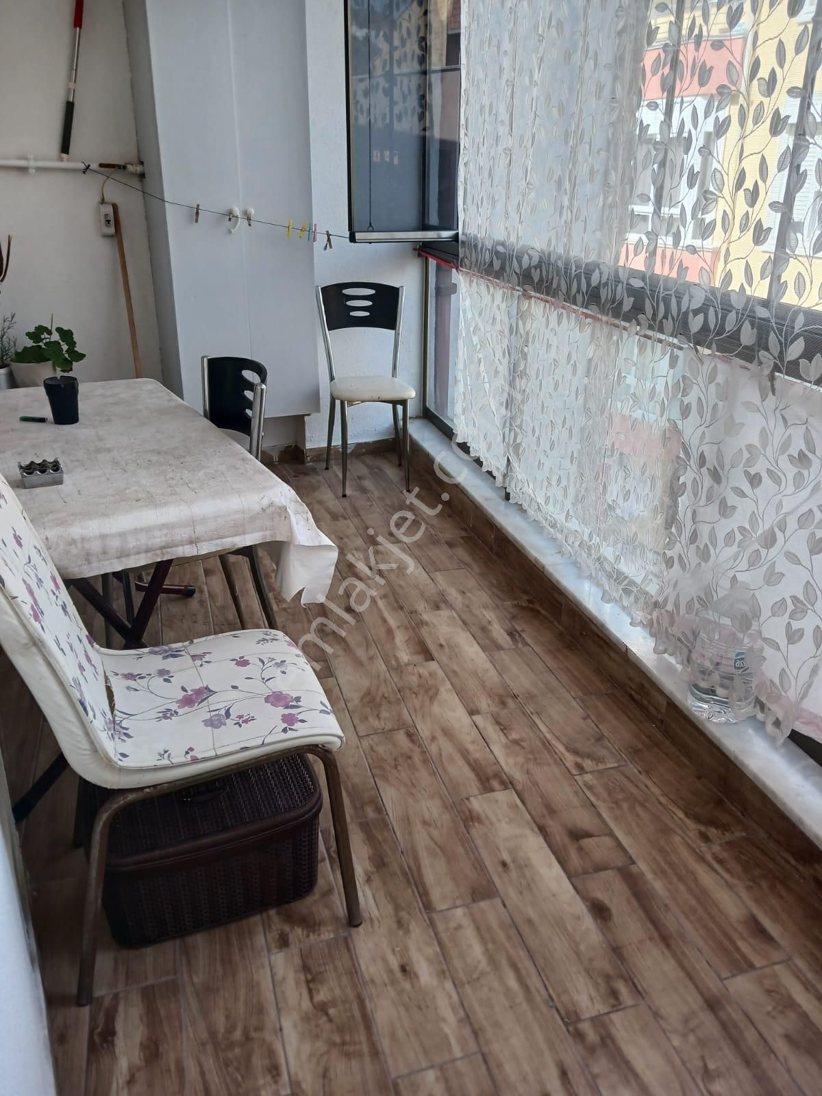Büşra Gayrimenkulden Satılık Daire 3+1 Kat3 Bina Yaşı 4 Asansörlü 125m2 Masrafsız - Görsel 8