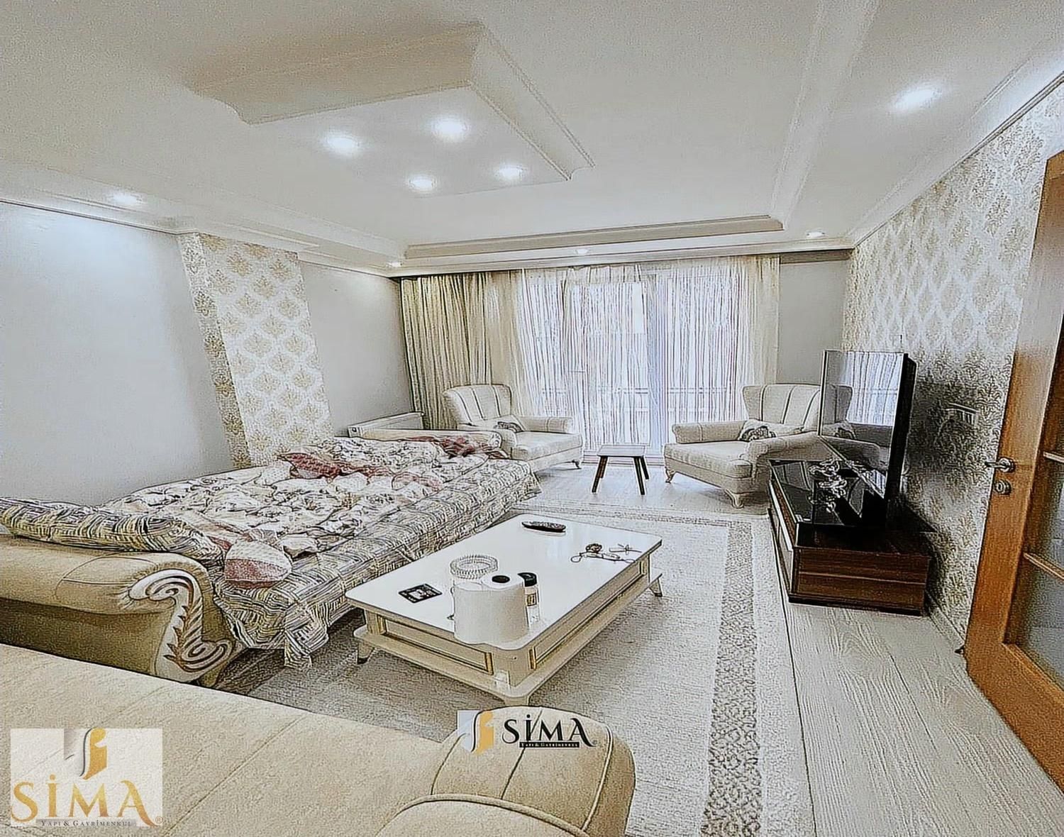 Sima Yapı'dan Yenikent'te Aile Binasında Acil Satılık 2+1 Daire