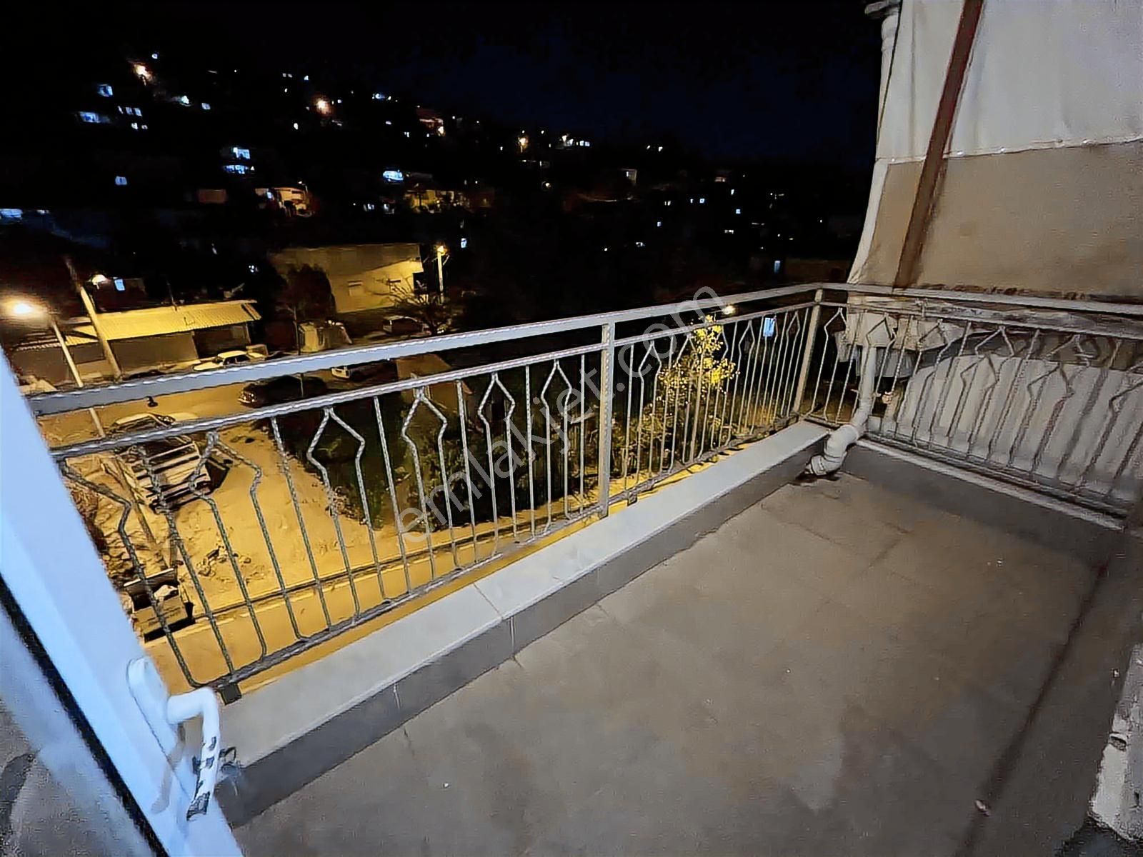 Erenköy Mahallesinde Ayrı Mutfaklı Eşyalı 2+1 Kiralık Daire - Görsel 5