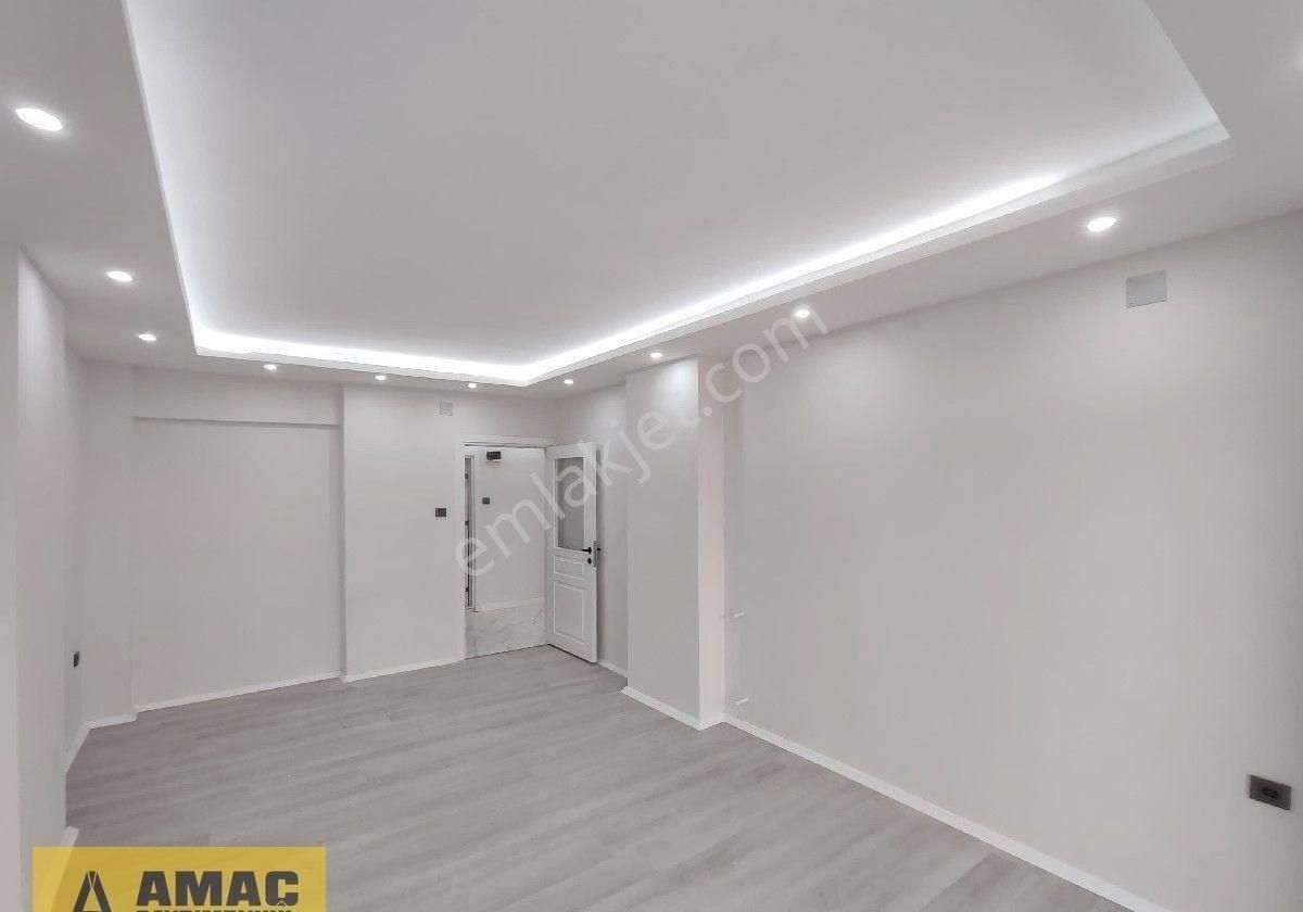 Kenan Evren Semt Pazarı Civ Full Yapılı Az Katlı 3+1 Lüks Daire - Görsel 17